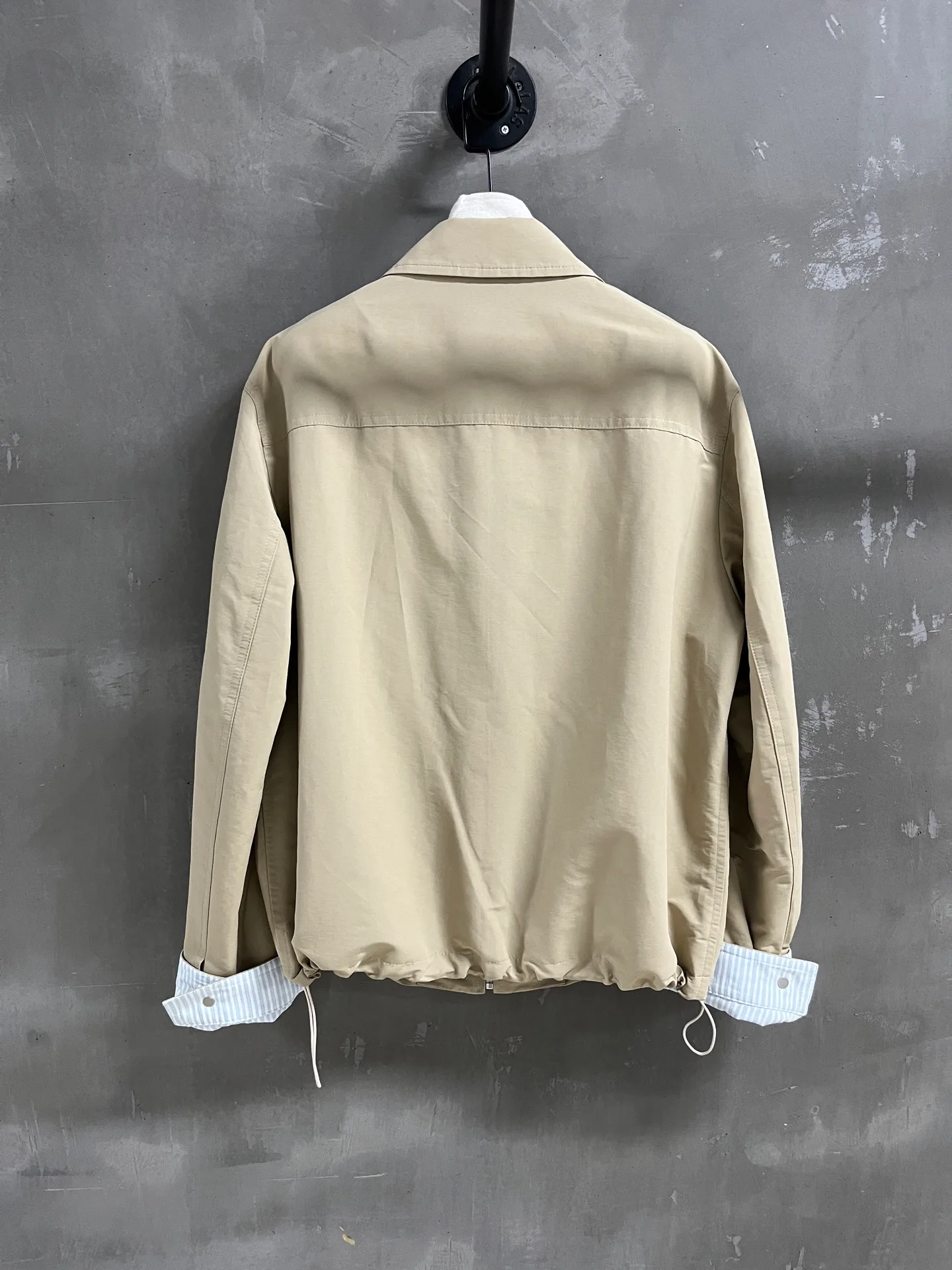 Women's Jackets And Down Jackets LOEWE 18172817