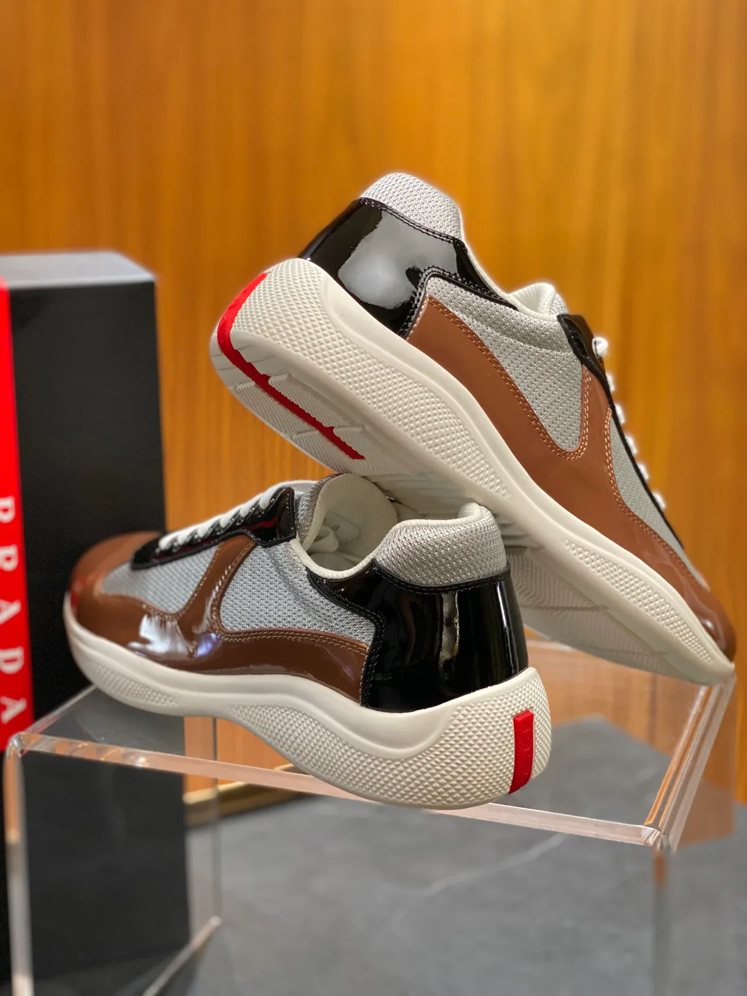 Men's Sneakers PRADA 18119395