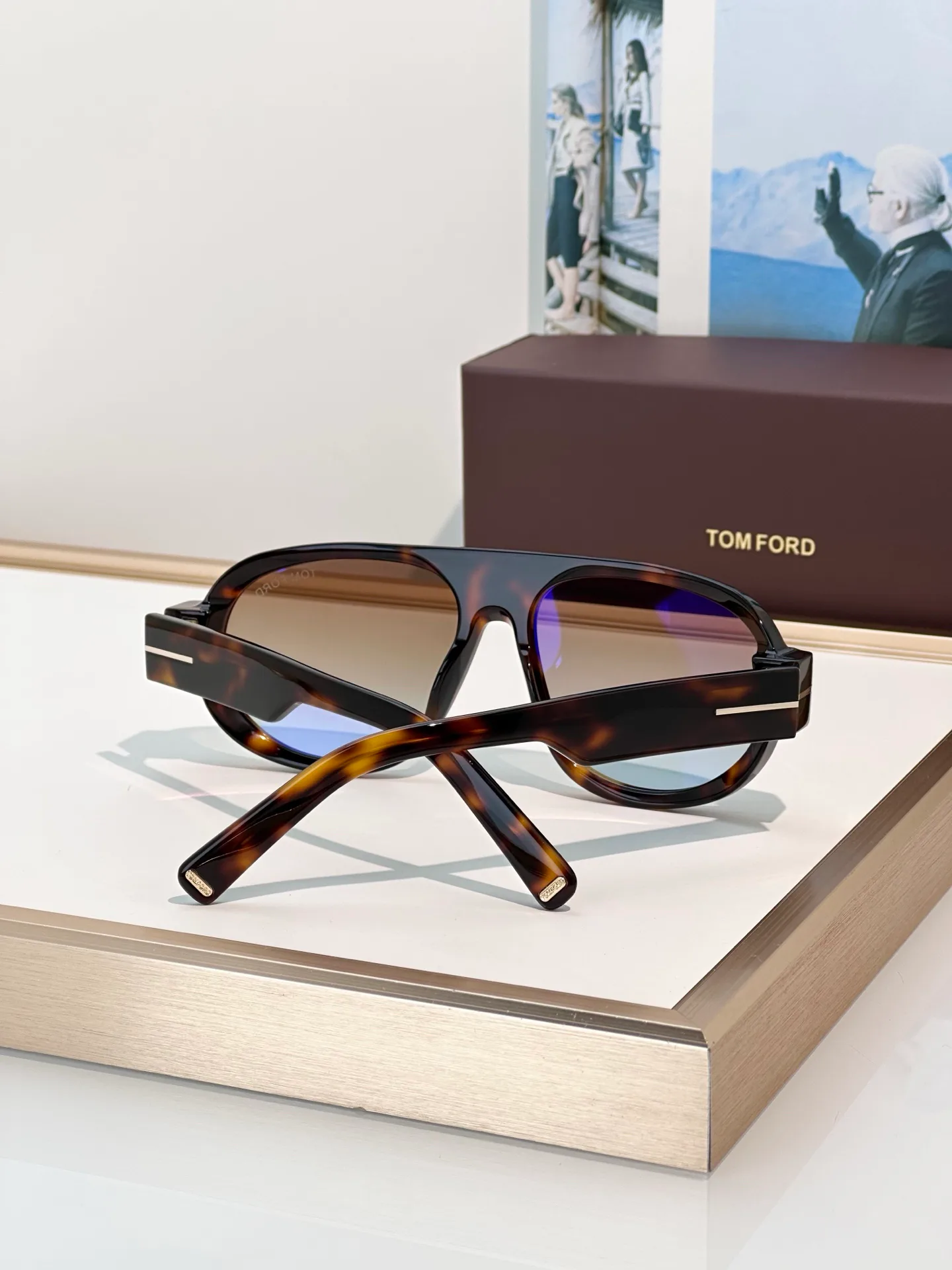 Glasses TOM FORD 16881903