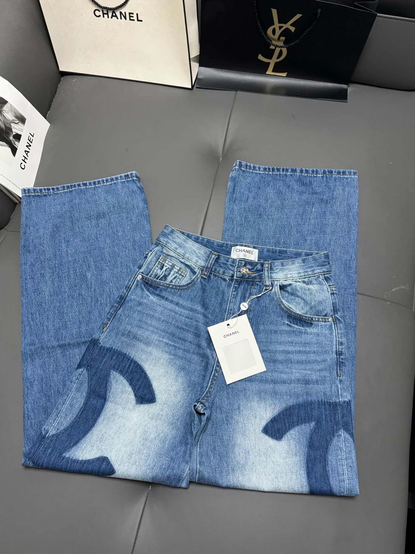 Women's Jeans CHANEL 16897522