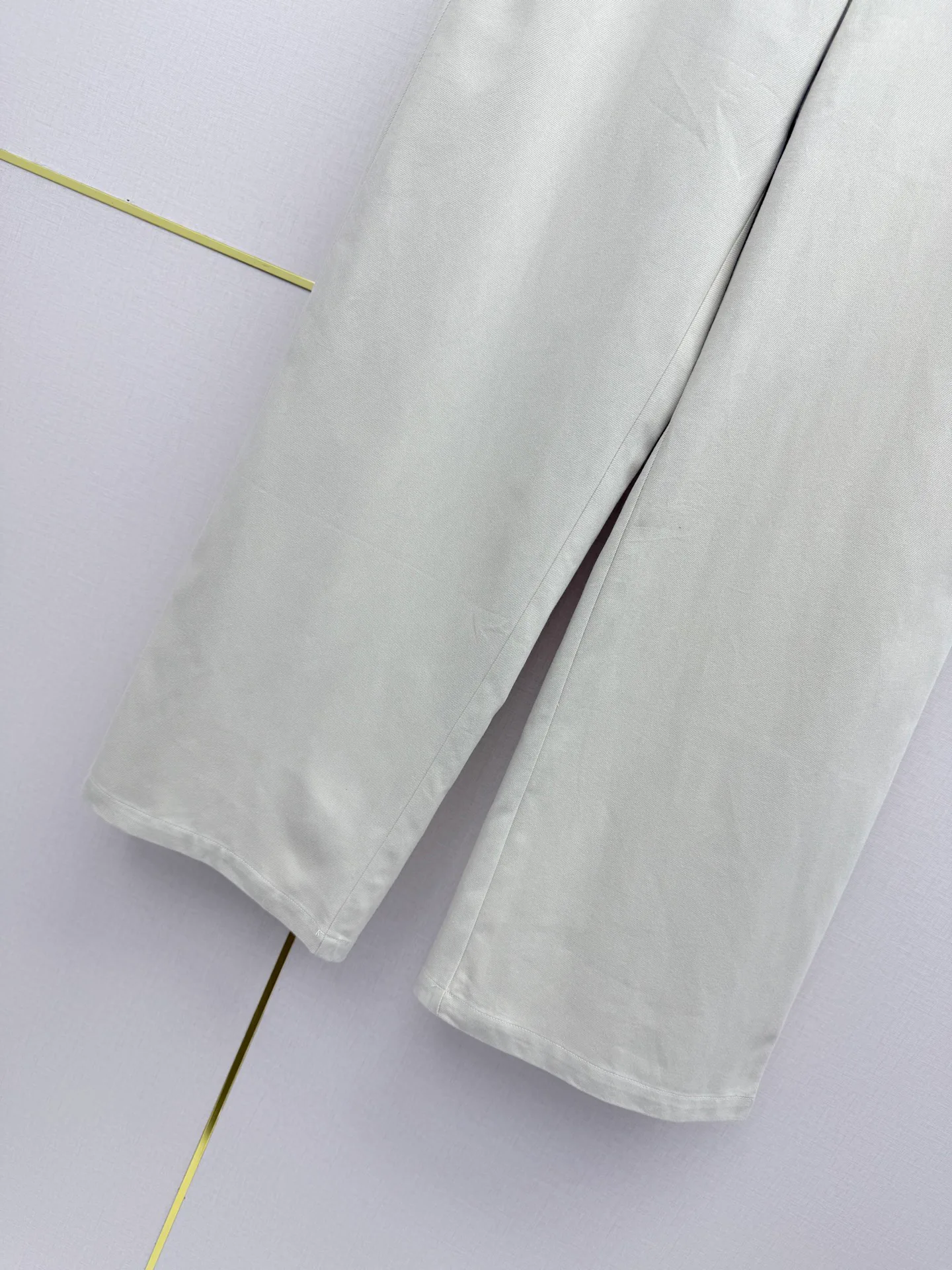 Women's Trousers LOEWE 16944433