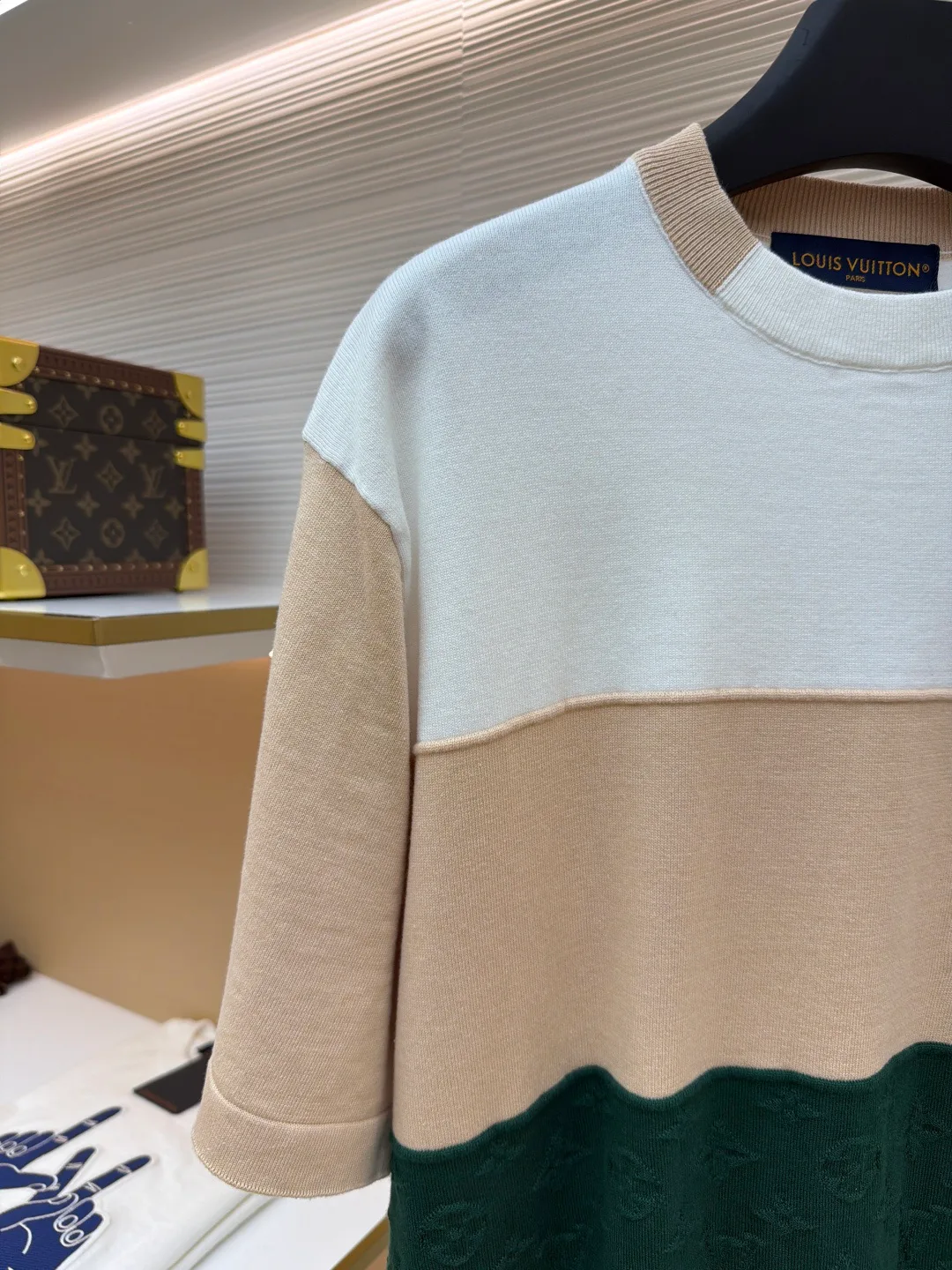 Men's T-Shirts LOUIS VUITTON 17933379