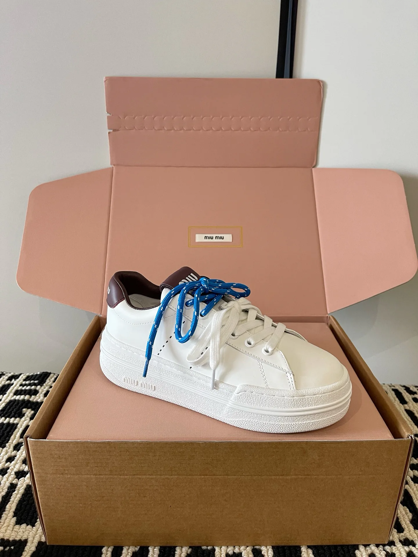 Women's Sneakers MIU MIU 18234991