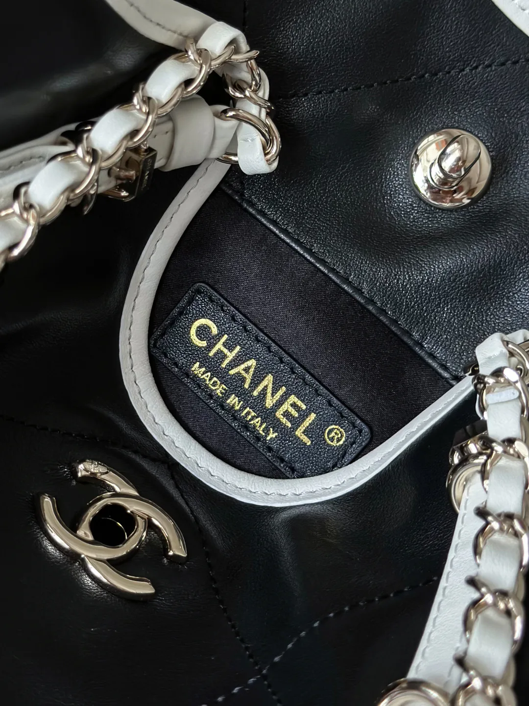 Women's Classic Handbags CHANEL 17525952
