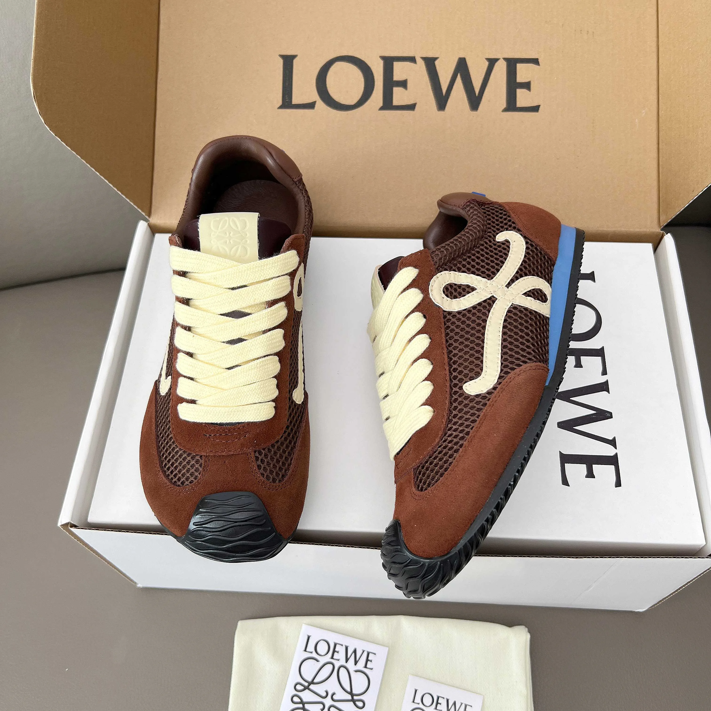 Women's Sneakers LOEWE 18011185