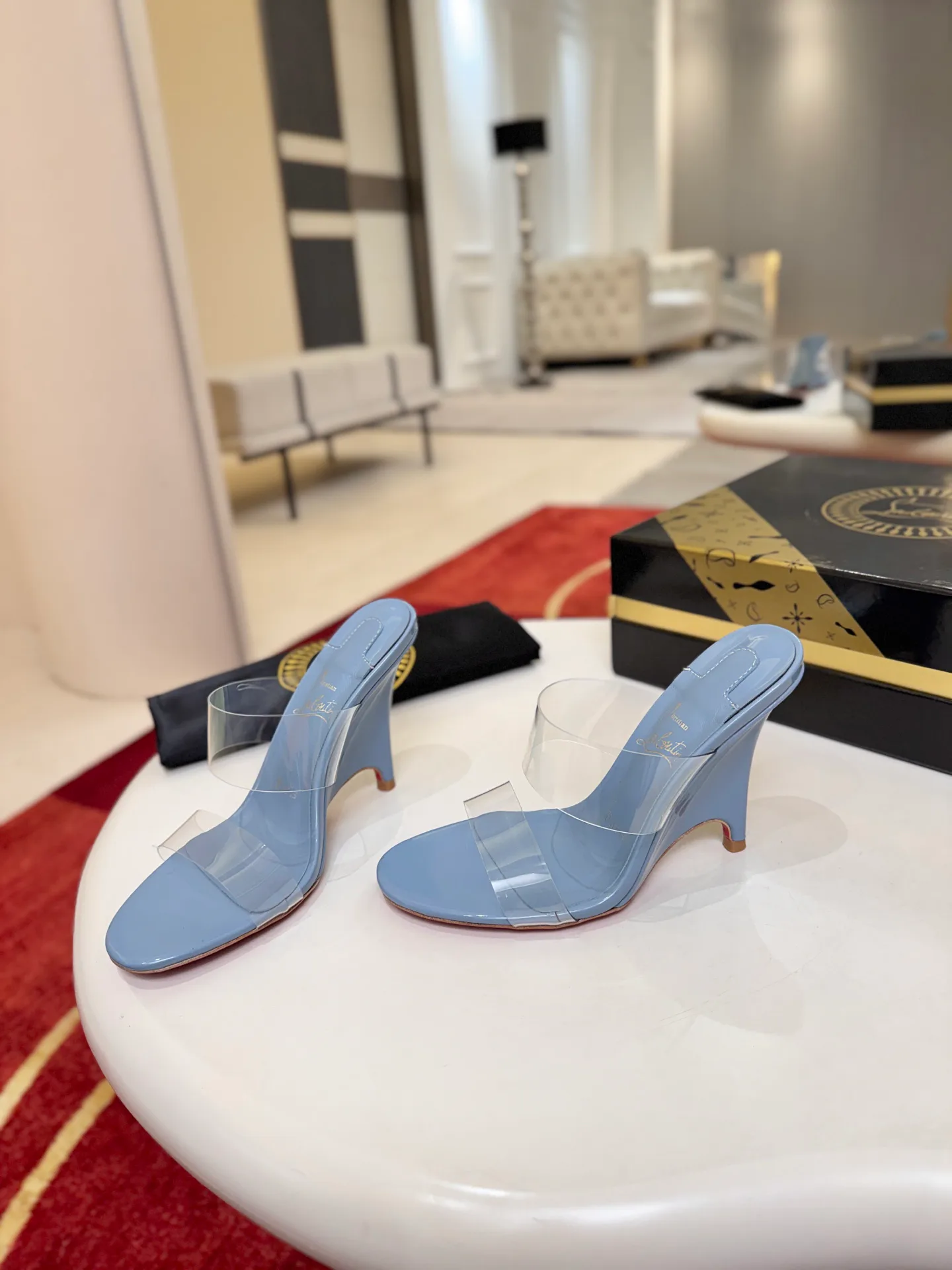 Women's Mules And Clogs CHRISTIAN LOUBOUTIN 18500911