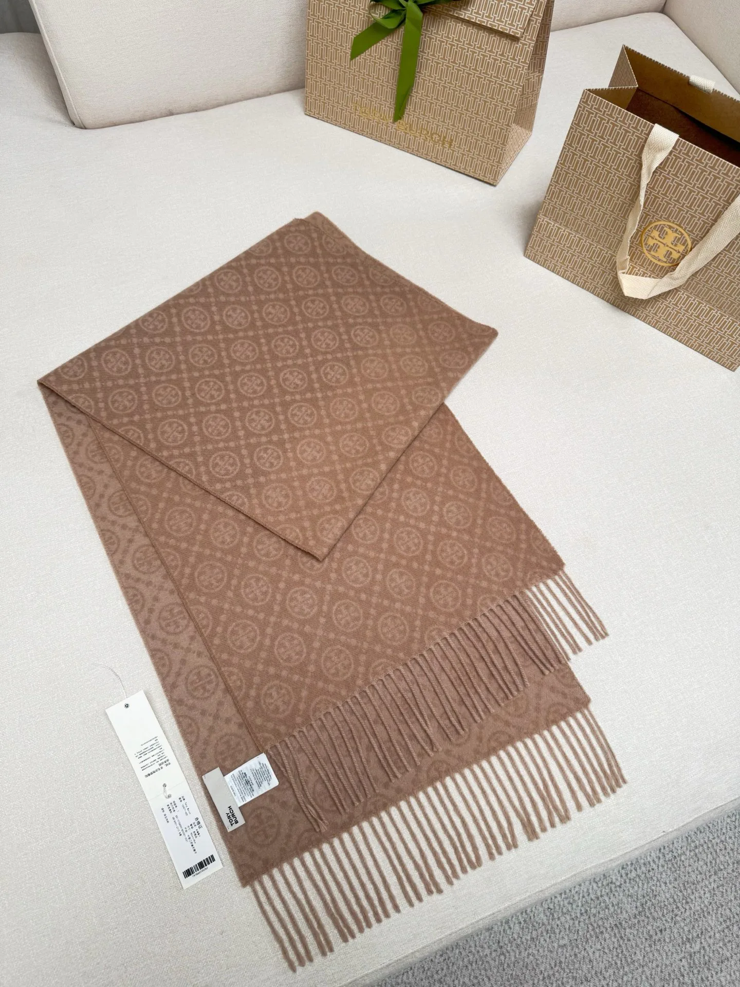 Scarves TORY BURCH 17992000