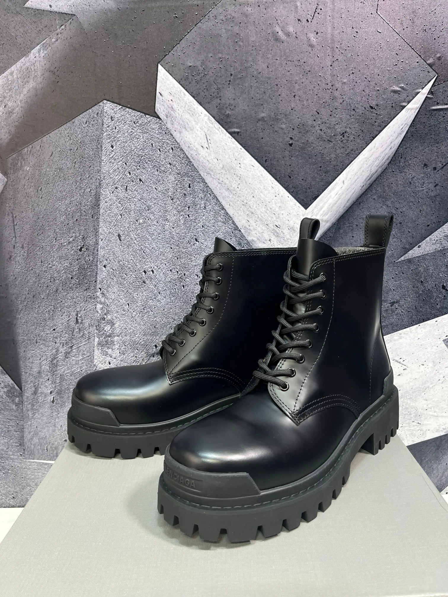 Men's Ankle Boots BALENCIAGA 17962272