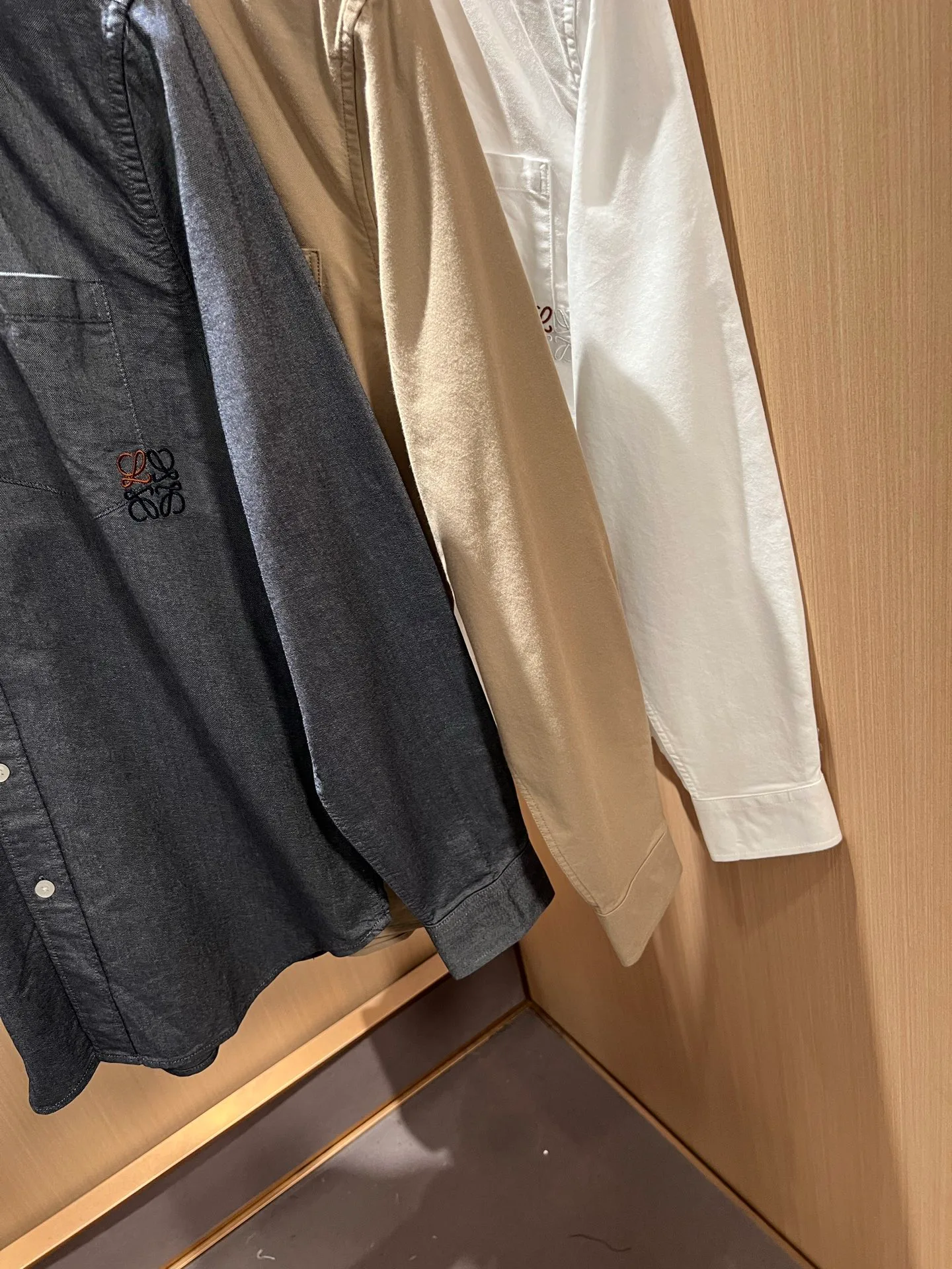 Men's Shirts LOEWE 18343198
