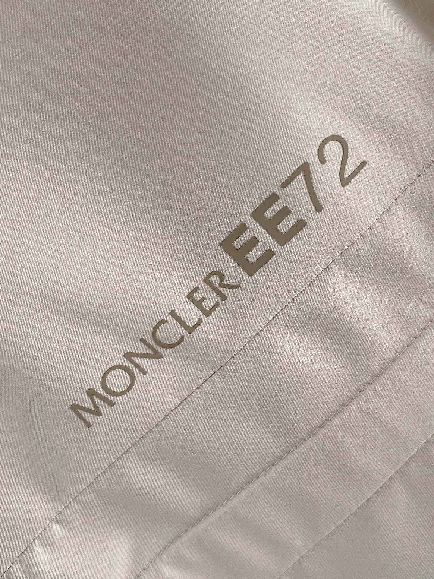 Men's Jackets And Down Jackets MONCLER 18510164