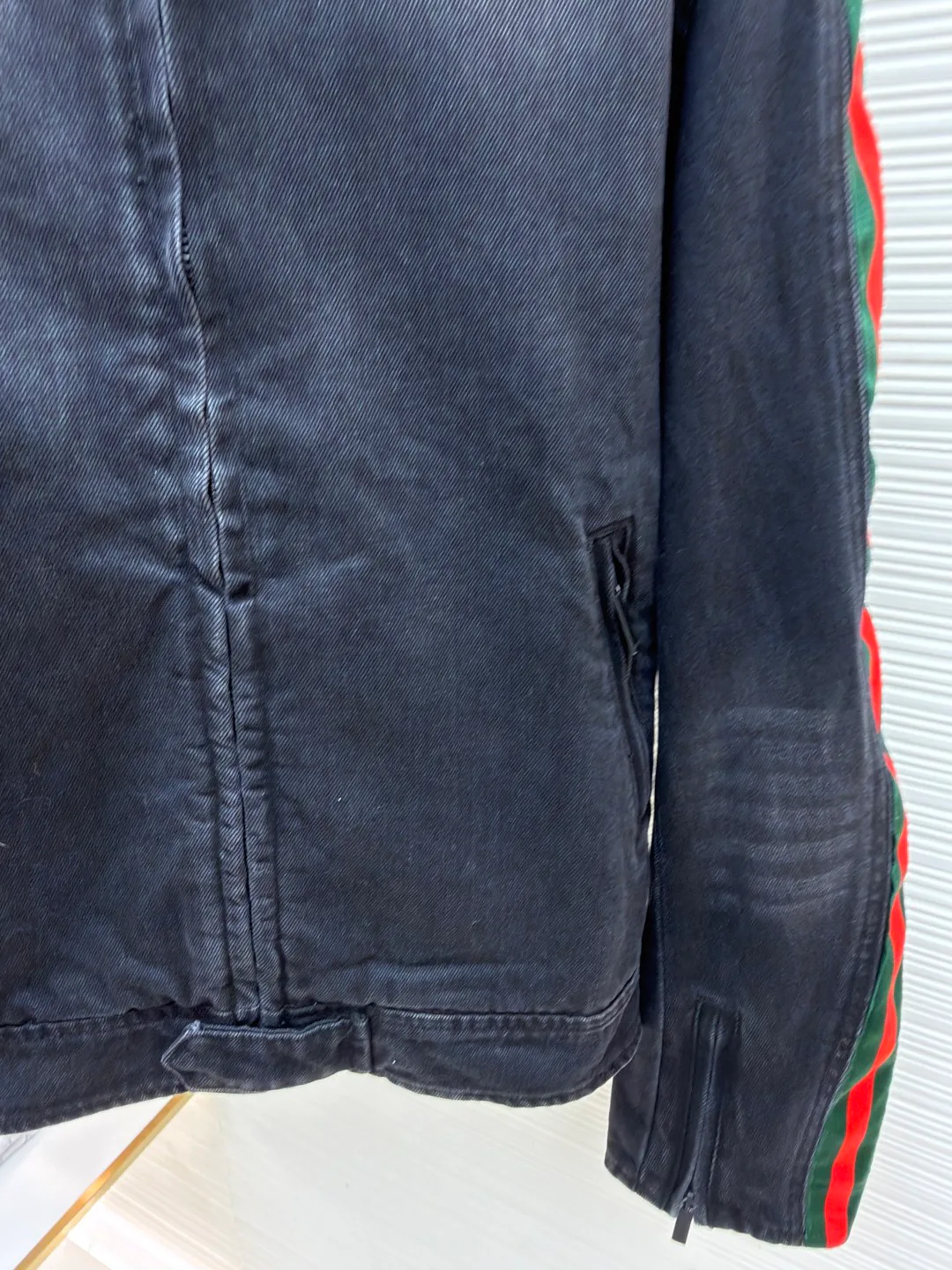 Men's Jackets And Down Jackets GUCCI 18153827
