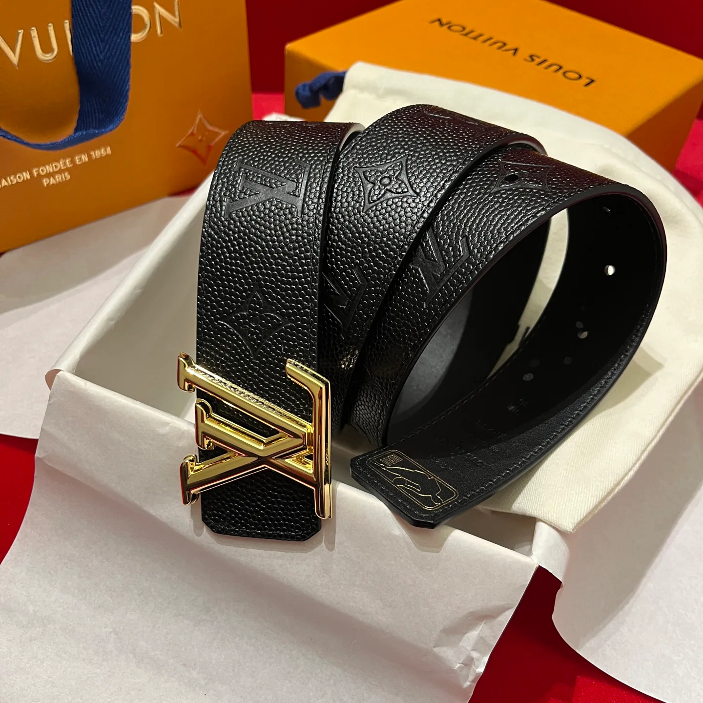 Belts LOUIS VUITTON 17645345