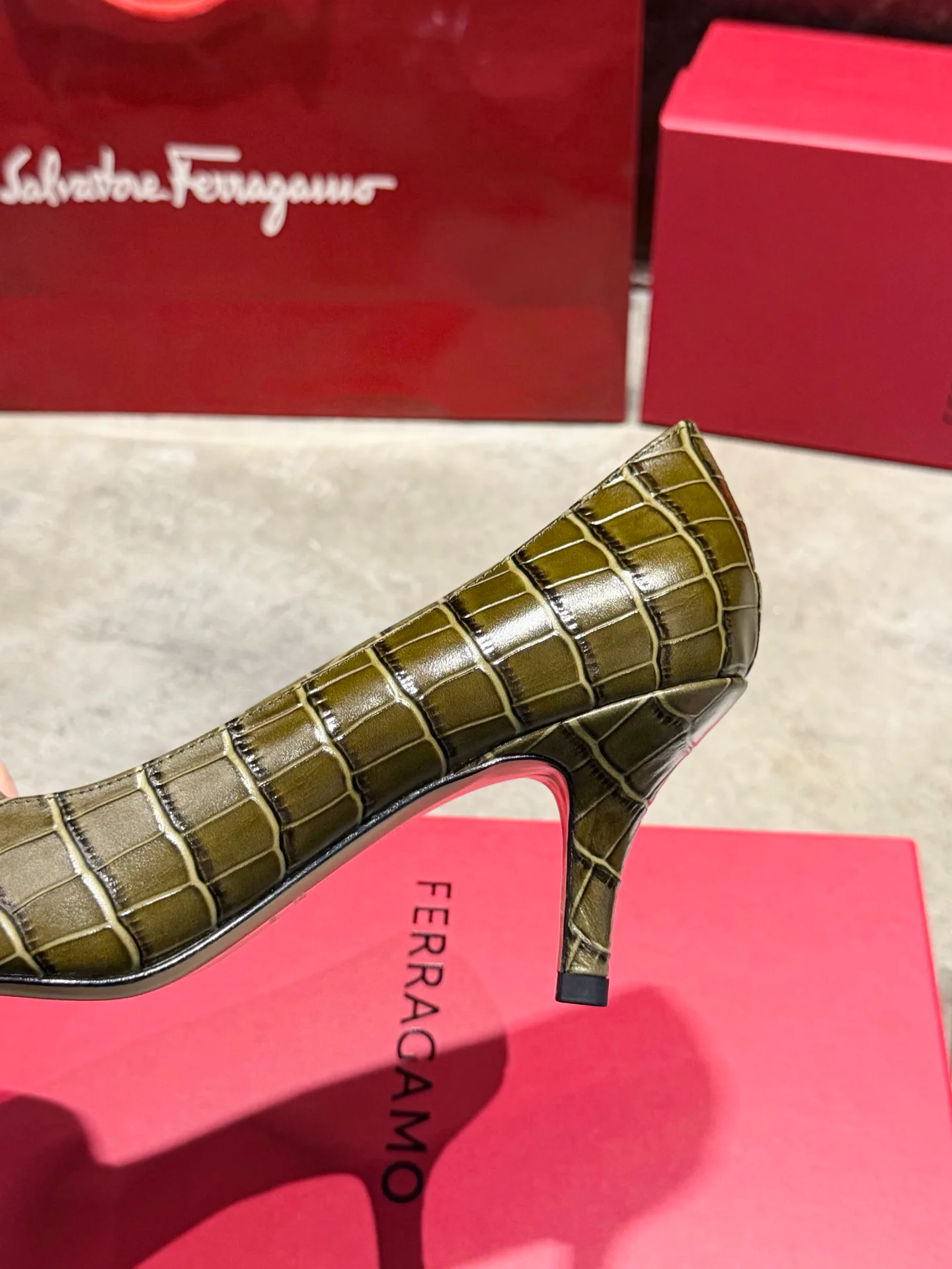 Women's Heels SALVATORE FERRAGAMO 17897970