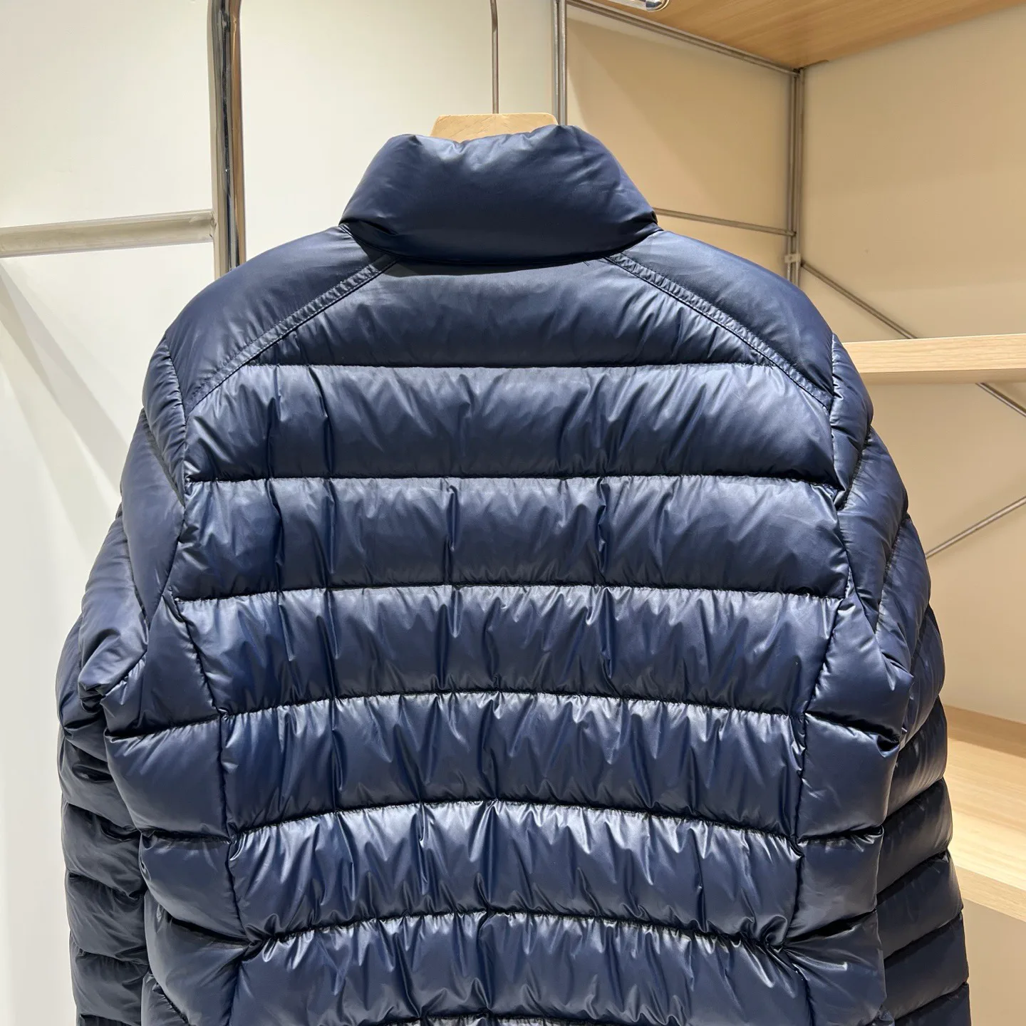 Women's Jackets And Down Jackets MONCLER 18284058