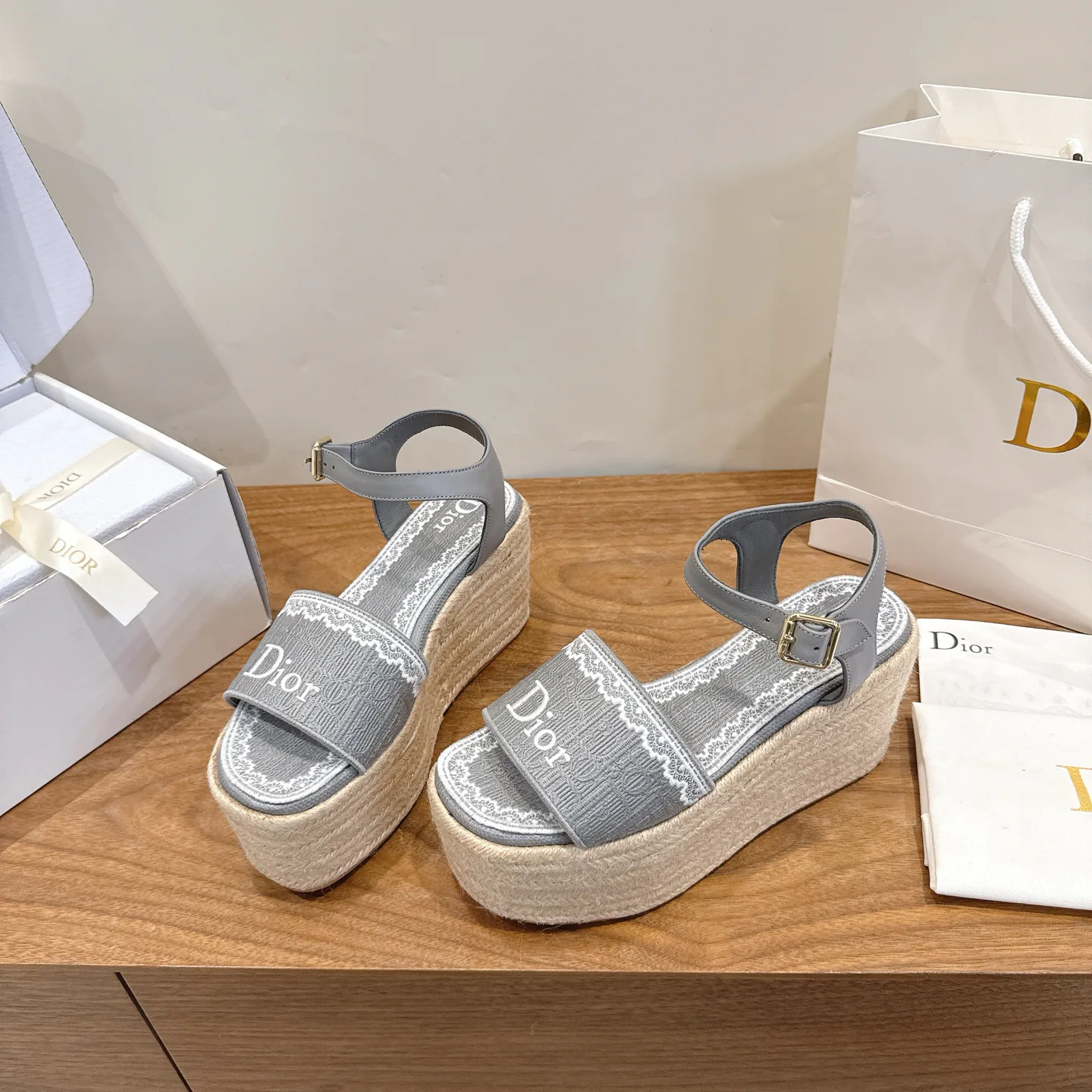 Women's Open-Toe Sandals CHRISTIAN DIOR 17947074