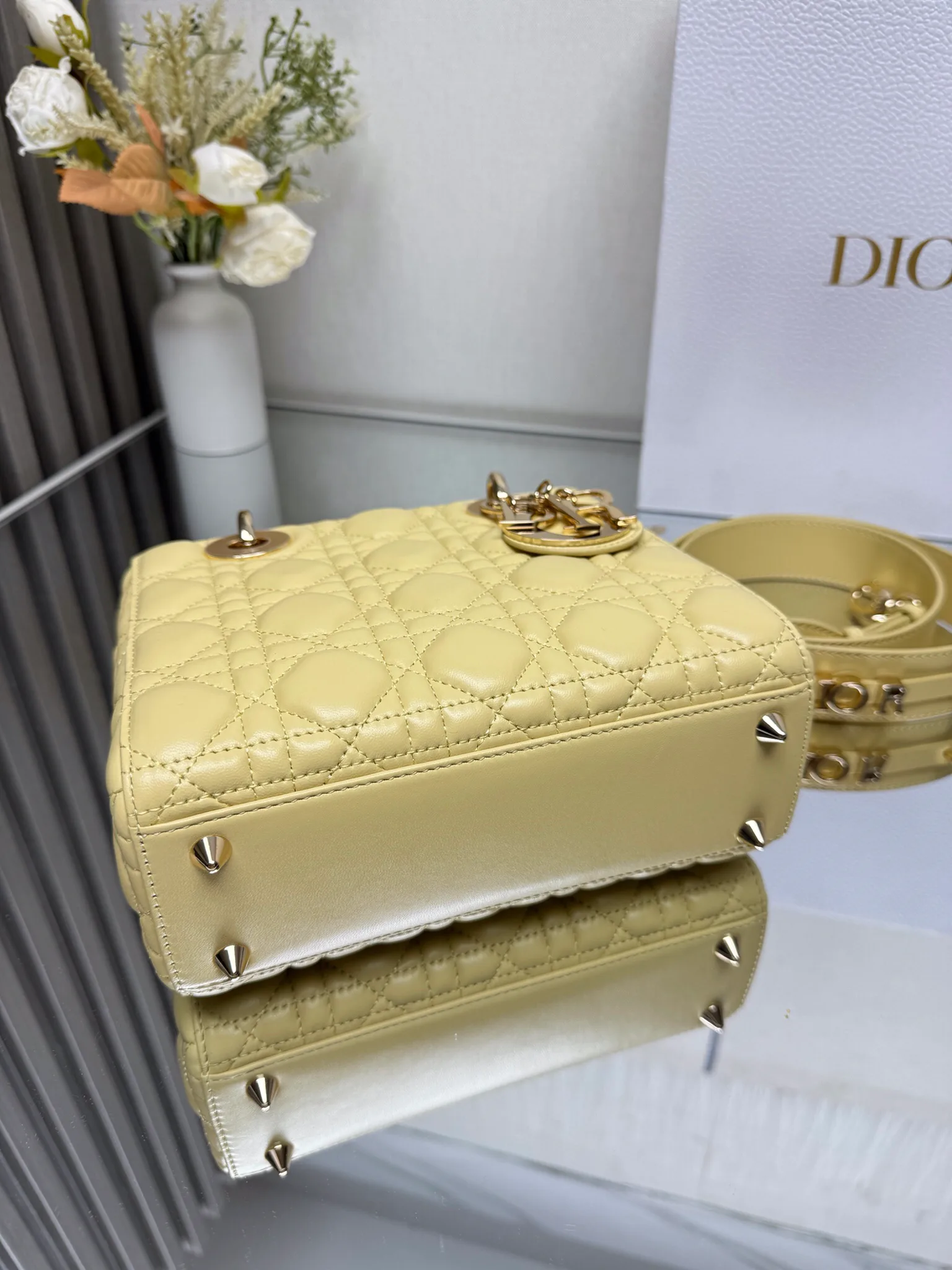 Women's Classic Handbags CHRISTIAN DIOR 17601465