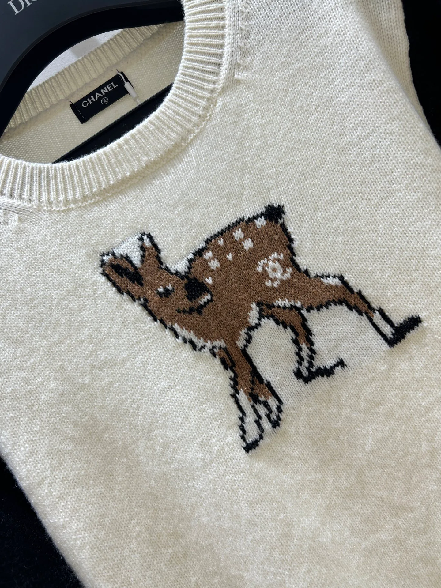 Women's Jumpers And Sweaters CHANEL 18096616