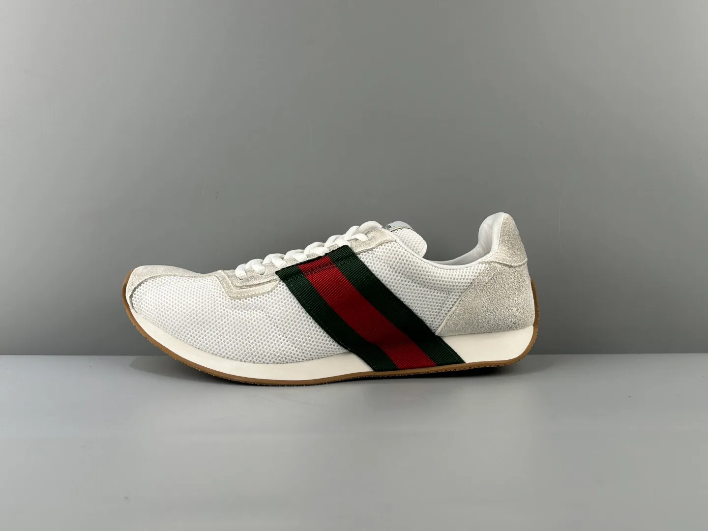 Кроссовки Женские Gucci 18583681