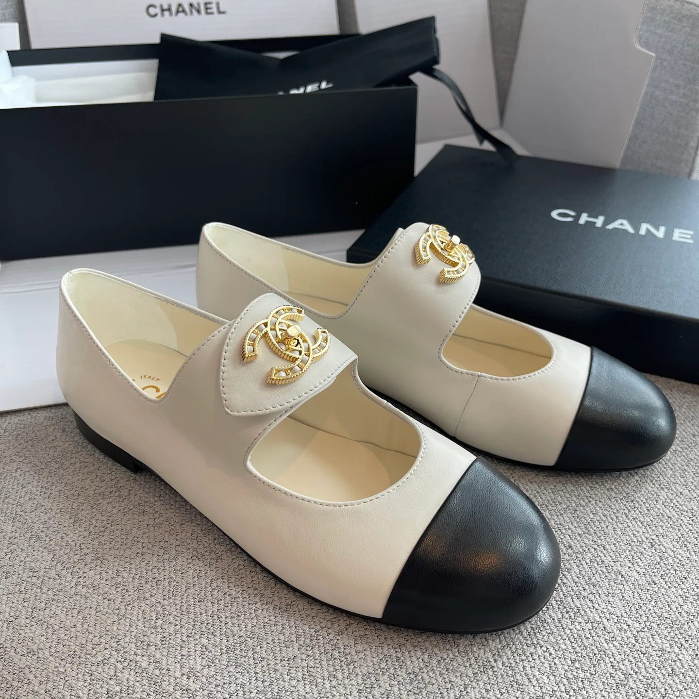 Women's Heels CHANEL 18066400