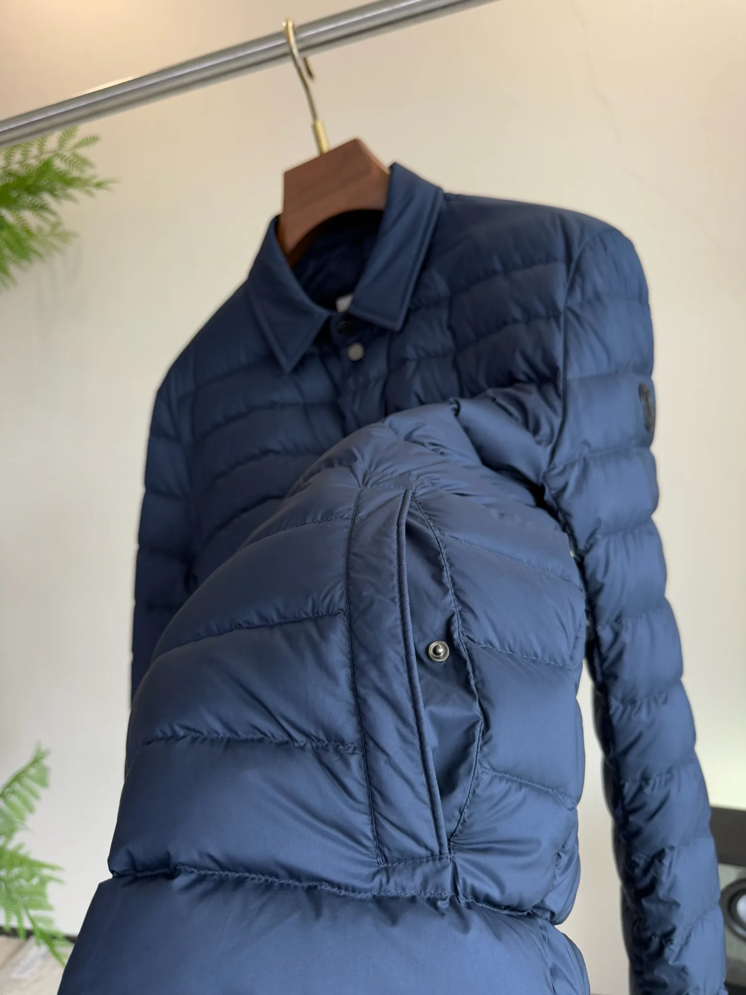 Men's Jackets And Down Jackets MONCLER 18084533