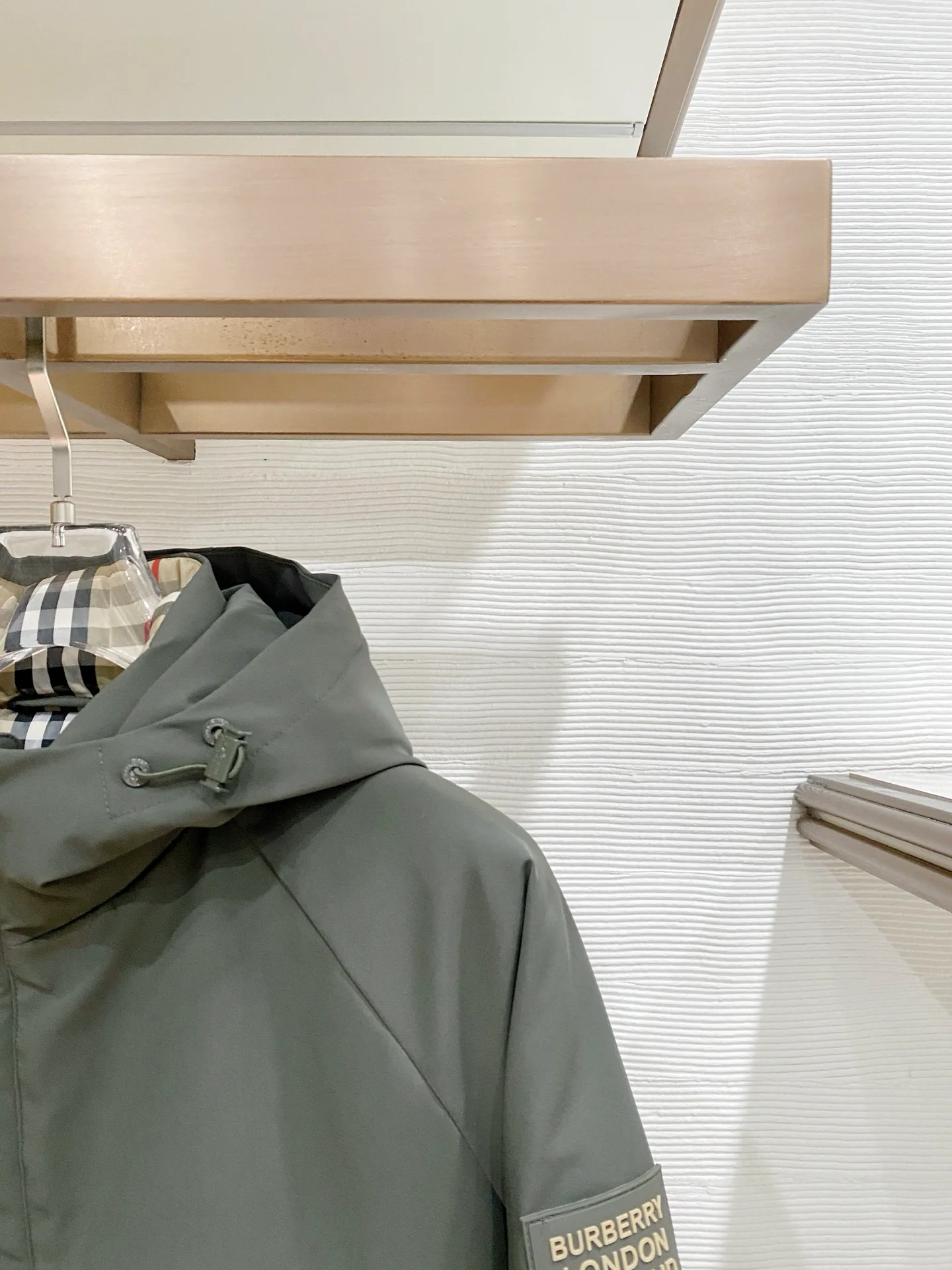 Men's Jackets And Down Jackets BURBERRY 17941269