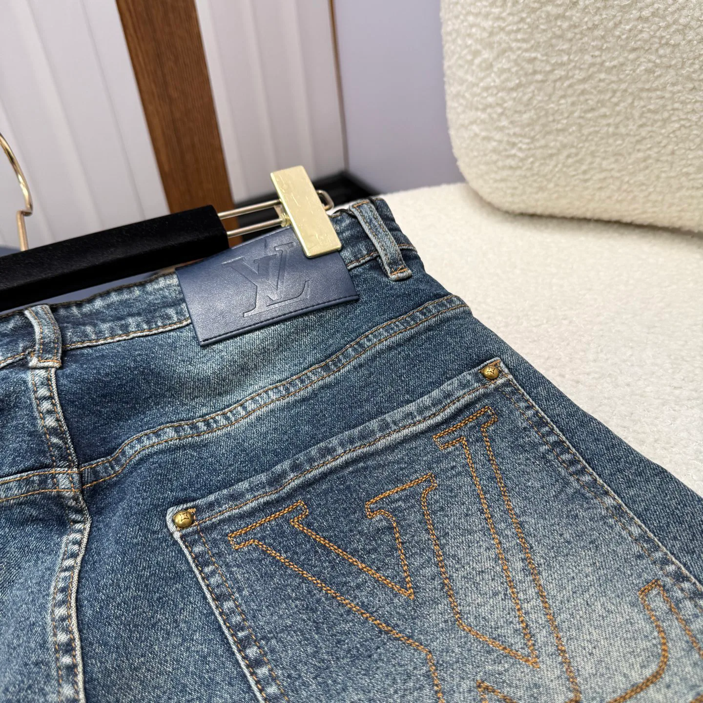 Men's Jeans LOUIS VUITTON 18029720