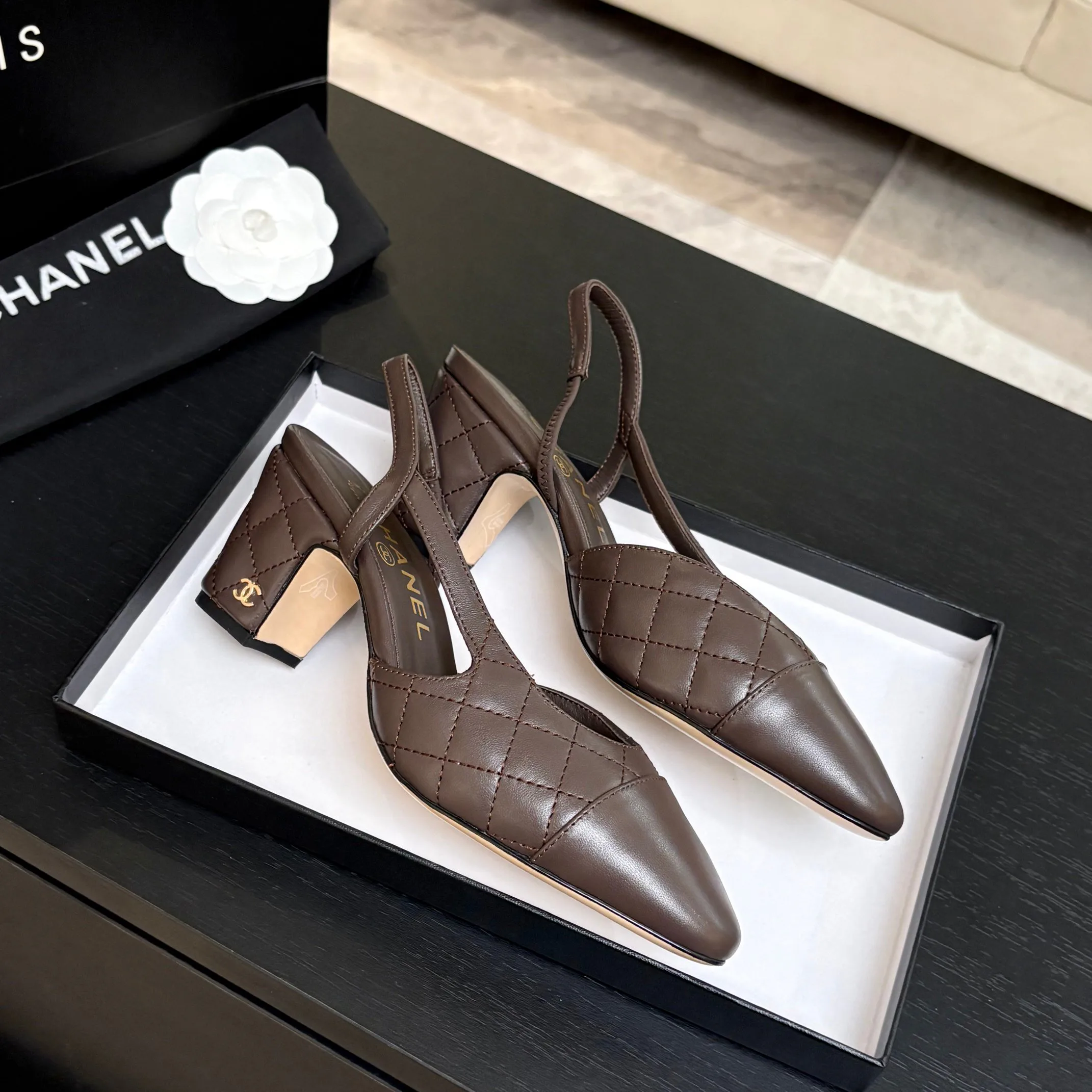 Women's Open-Toe Sandals CHANEL 17730805