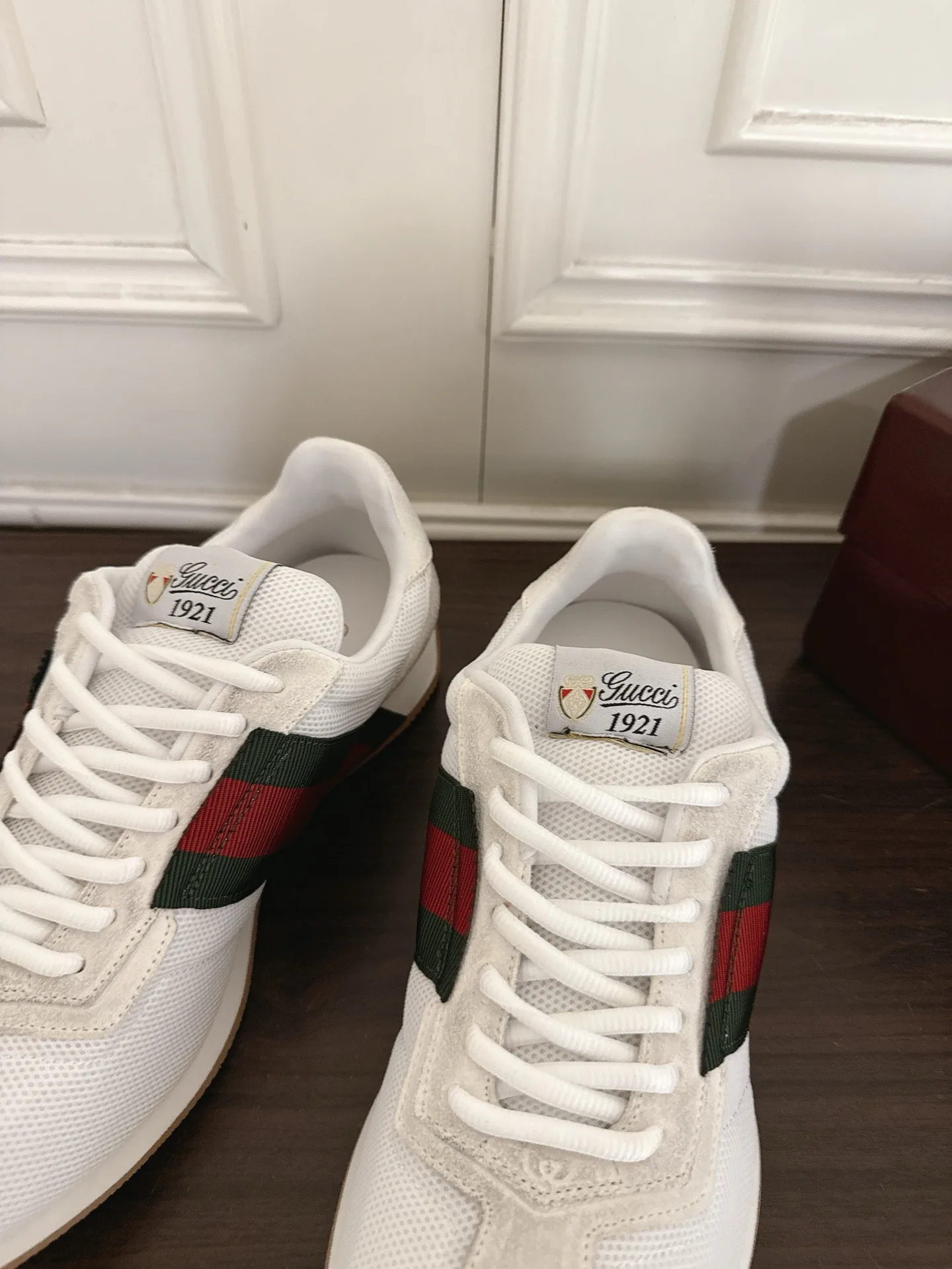 Women's Sneakers GUCCI 17946890