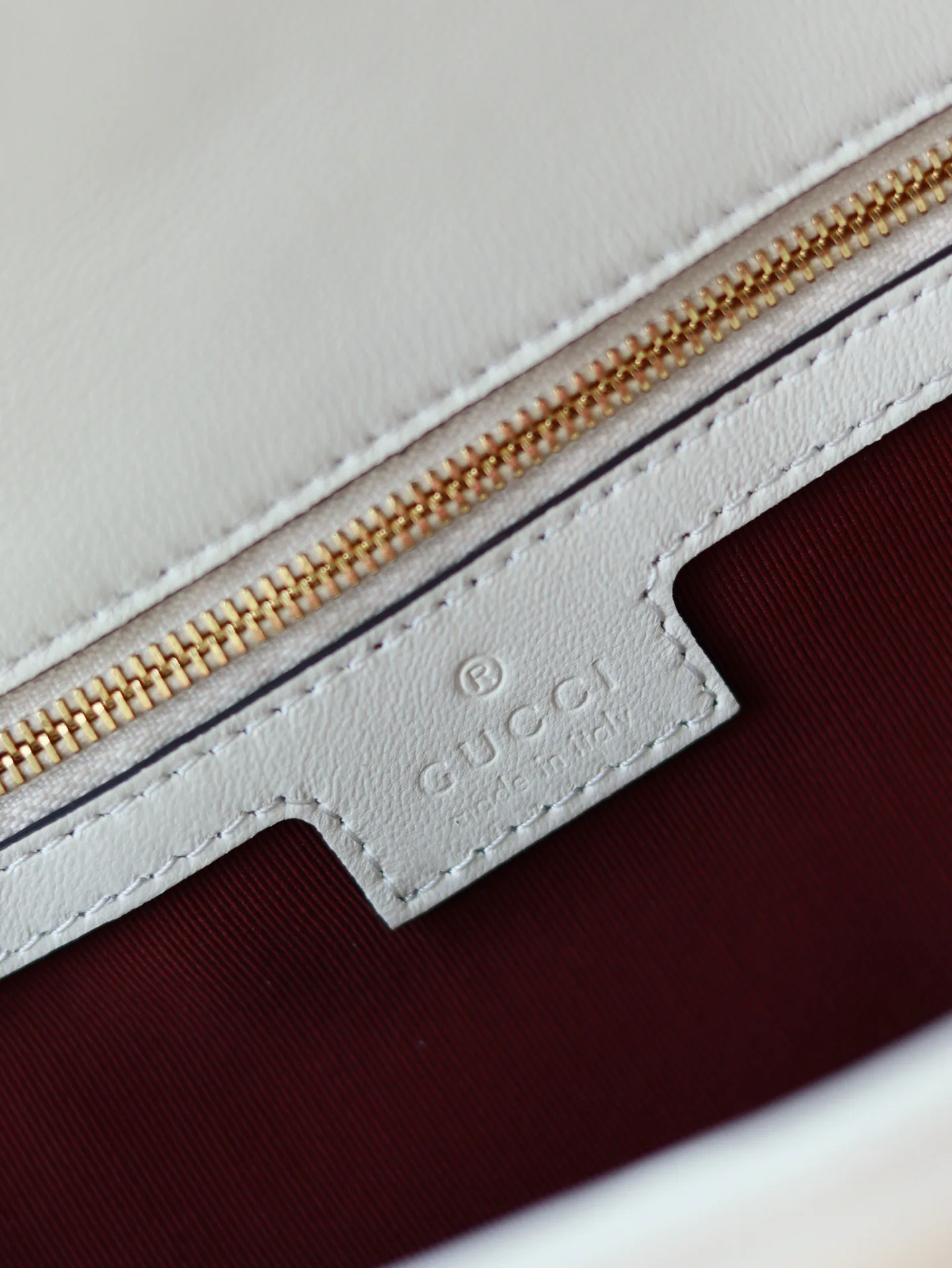 Women's Classic Handbags GUCCI 17948156