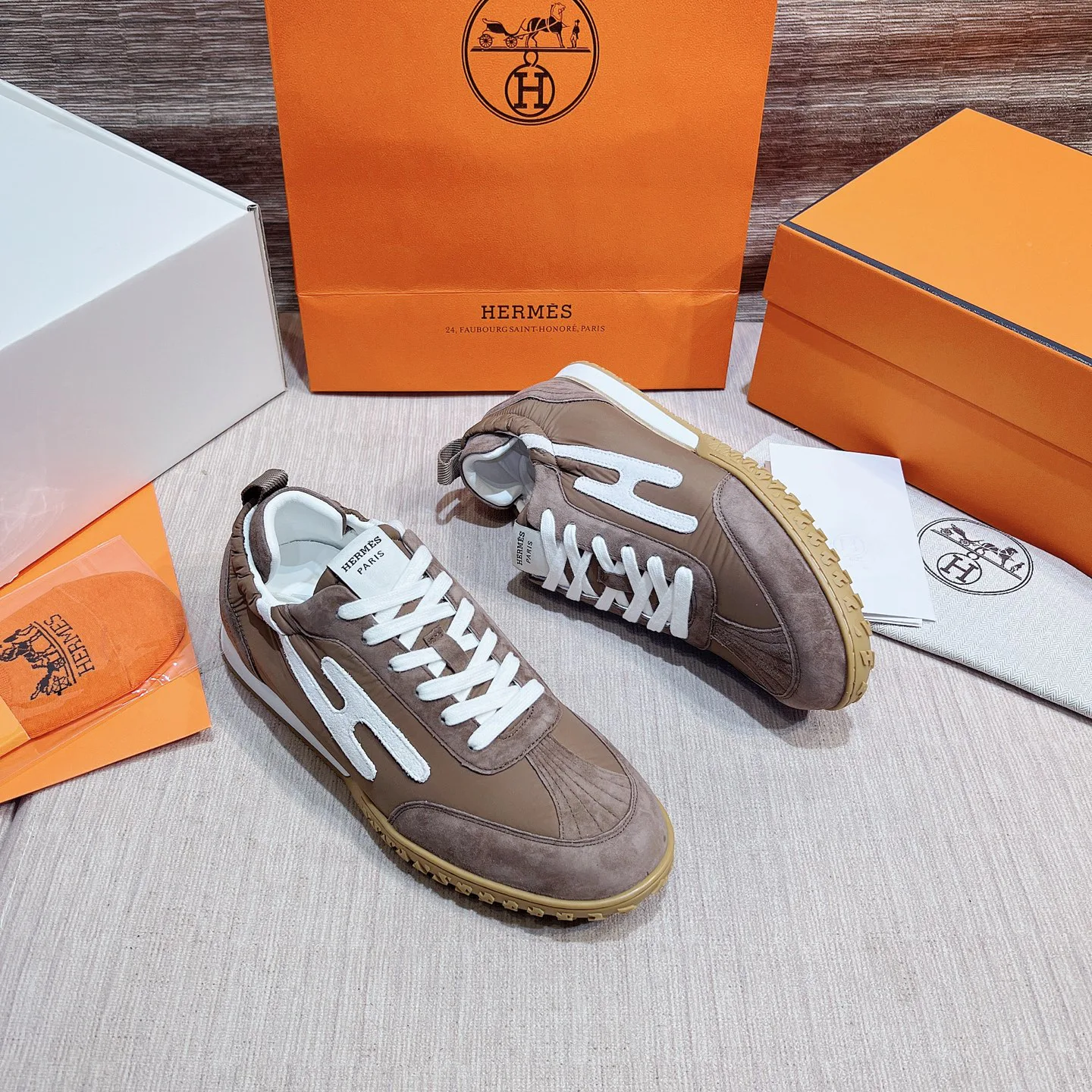 Women's Sneakers HERMES 17749542