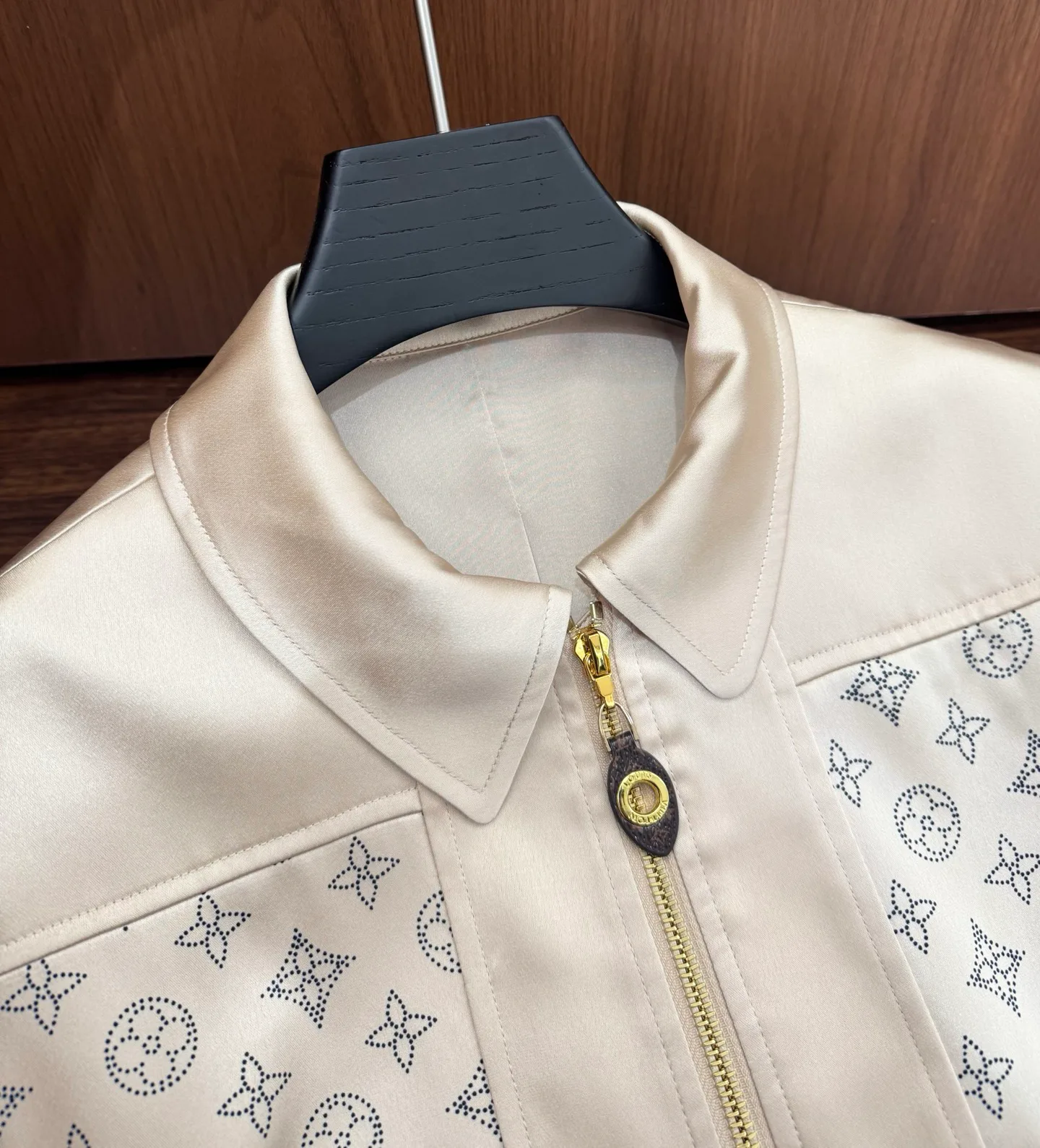 Women's Jackets And Down Jackets LOUIS VUITTON 18478302