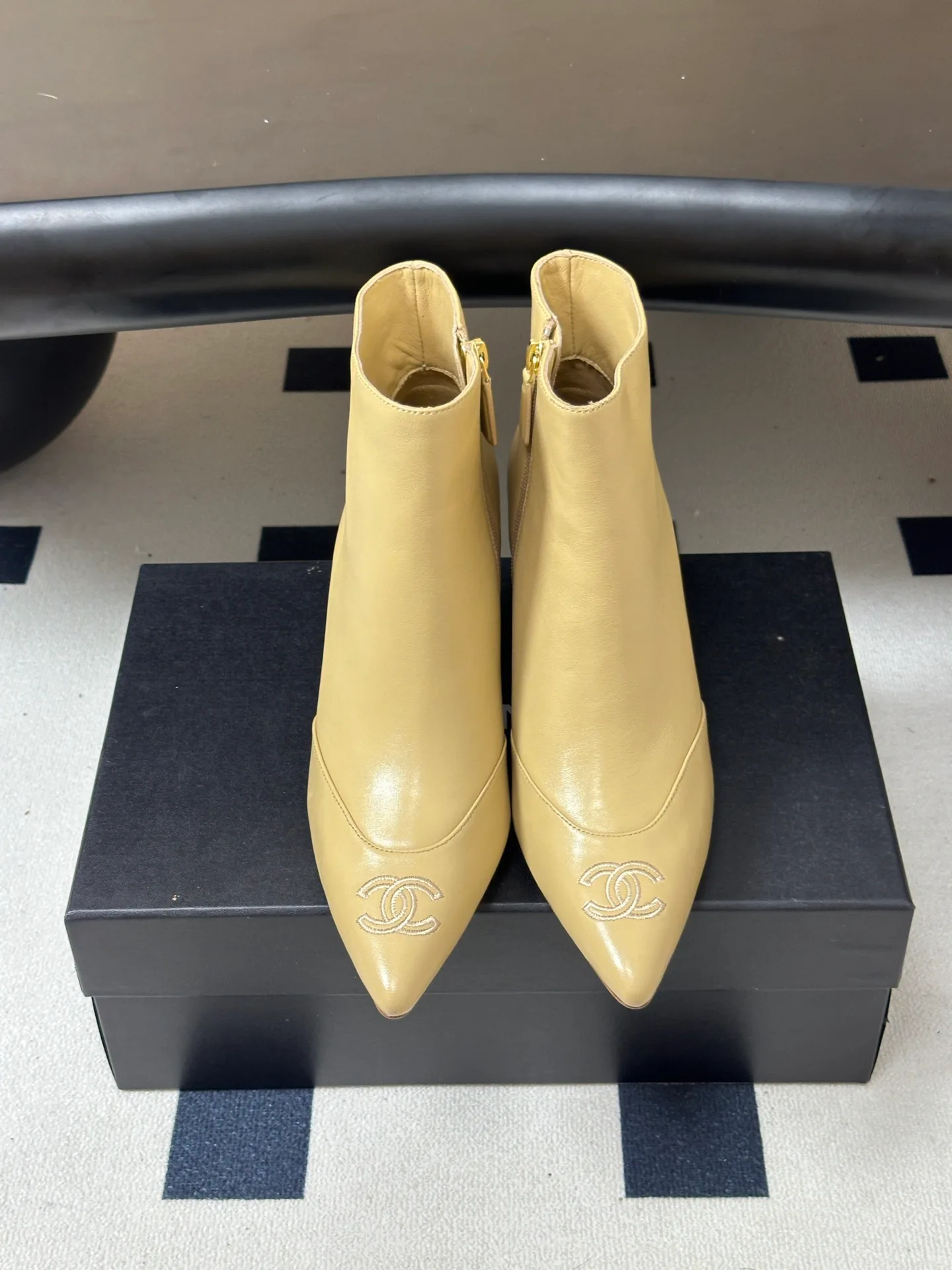 Women's Booties CHANEL 18049155