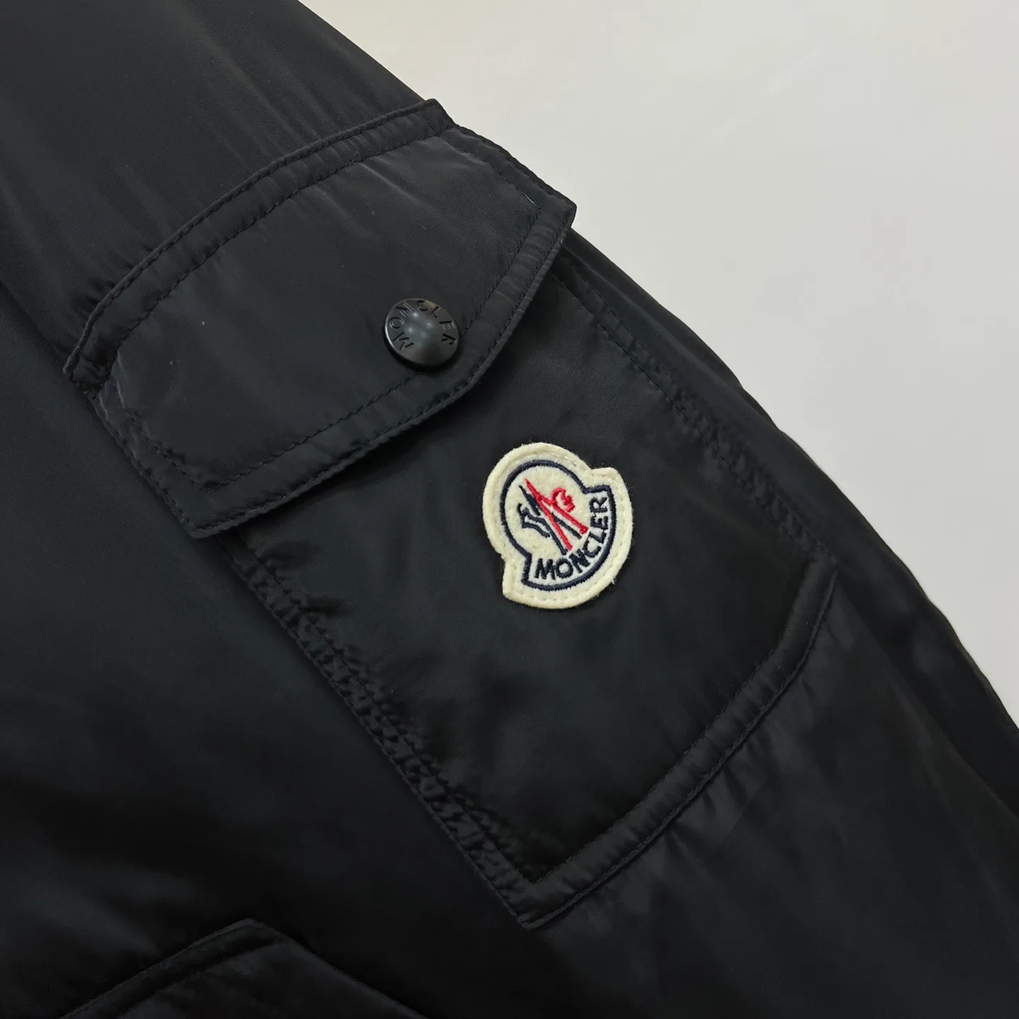 Men's Jackets And Down Jackets MONCLER 17340728