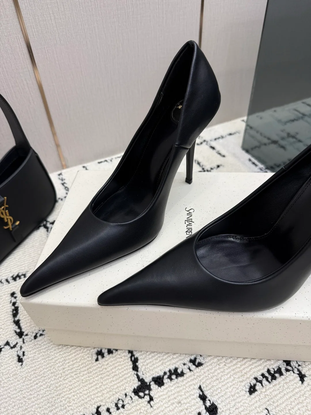 Women's Heels SAINT LAURENT 18237750
