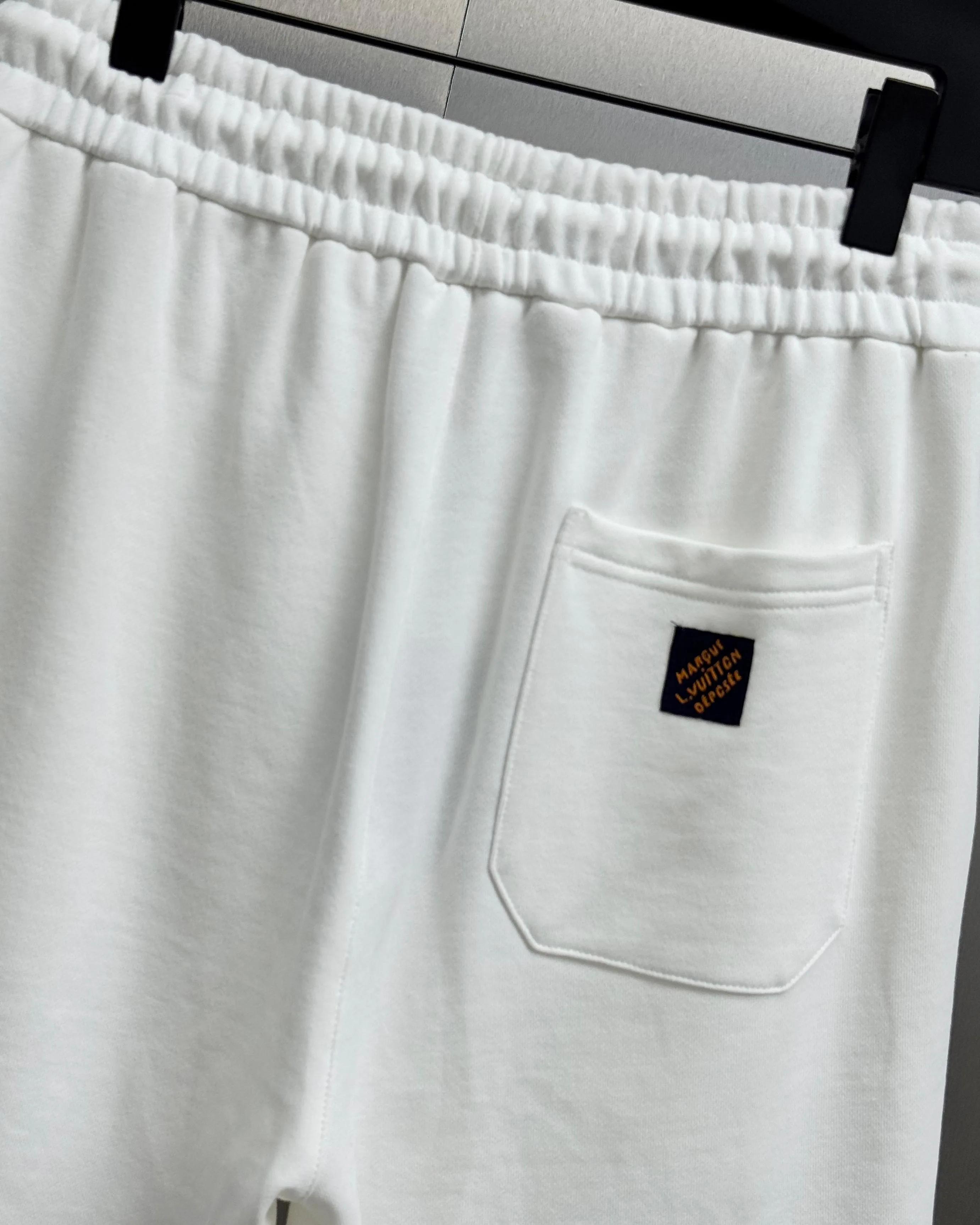 Men's Shorts LOUIS VUITTON 17510435