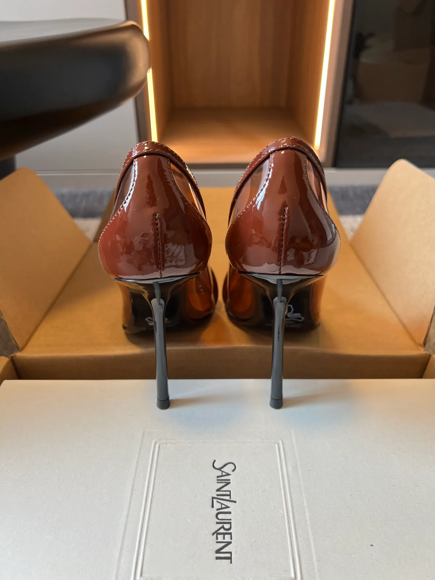 Women's Heels SAINT LAURENT 17111567