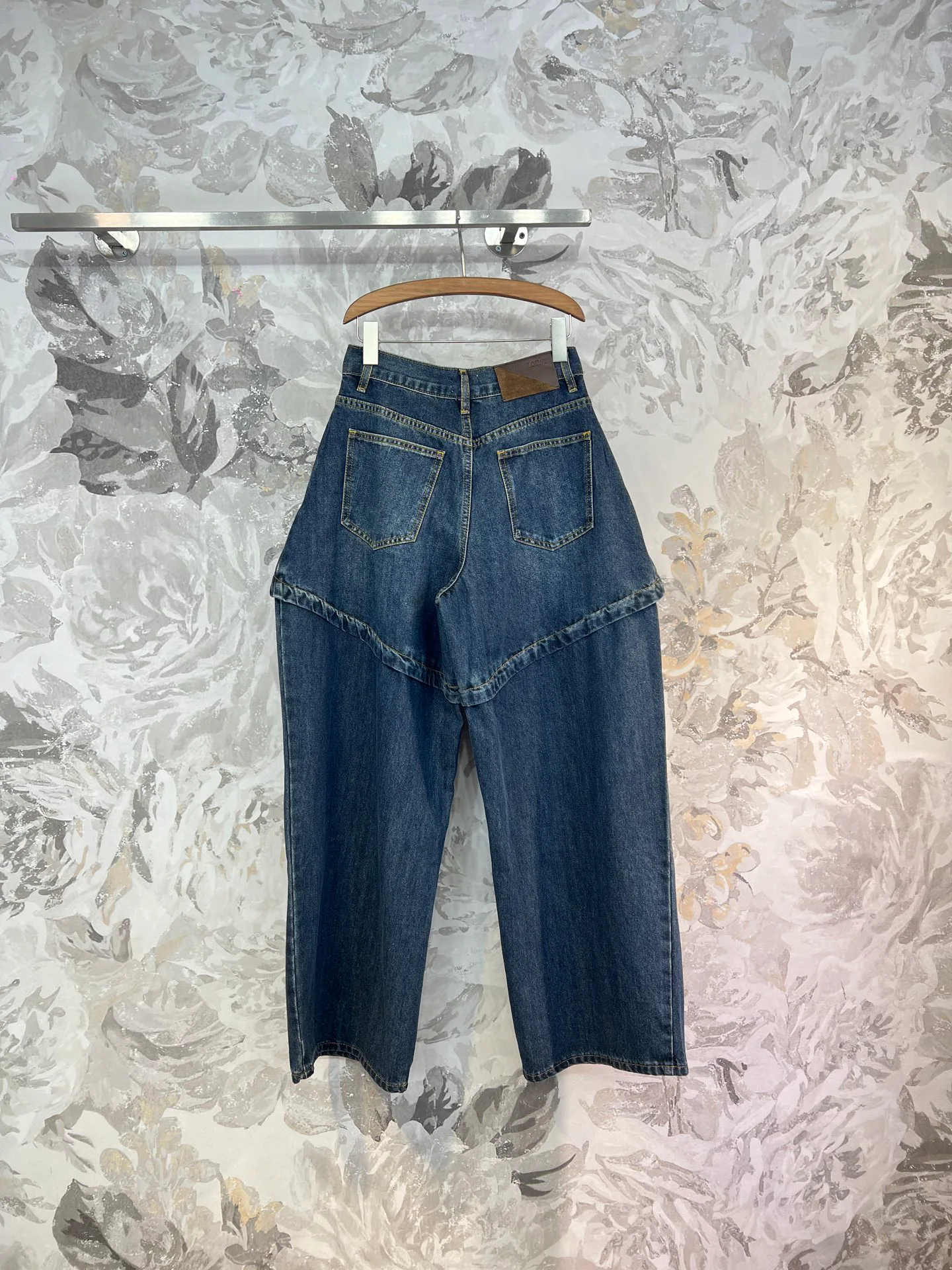 Women's Jeans LOEWE 18224833