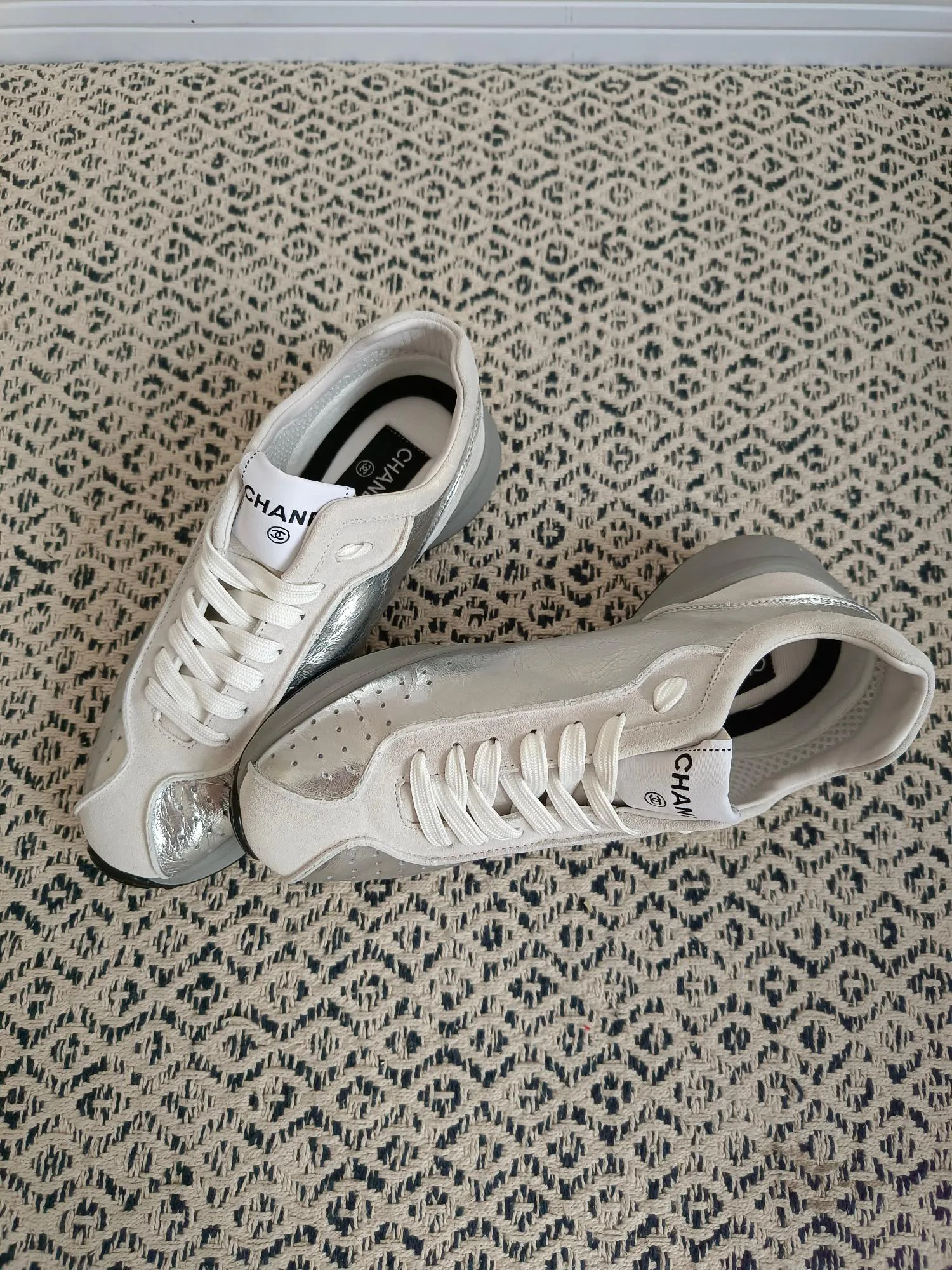 Women's Sneakers CHANEL 18475380