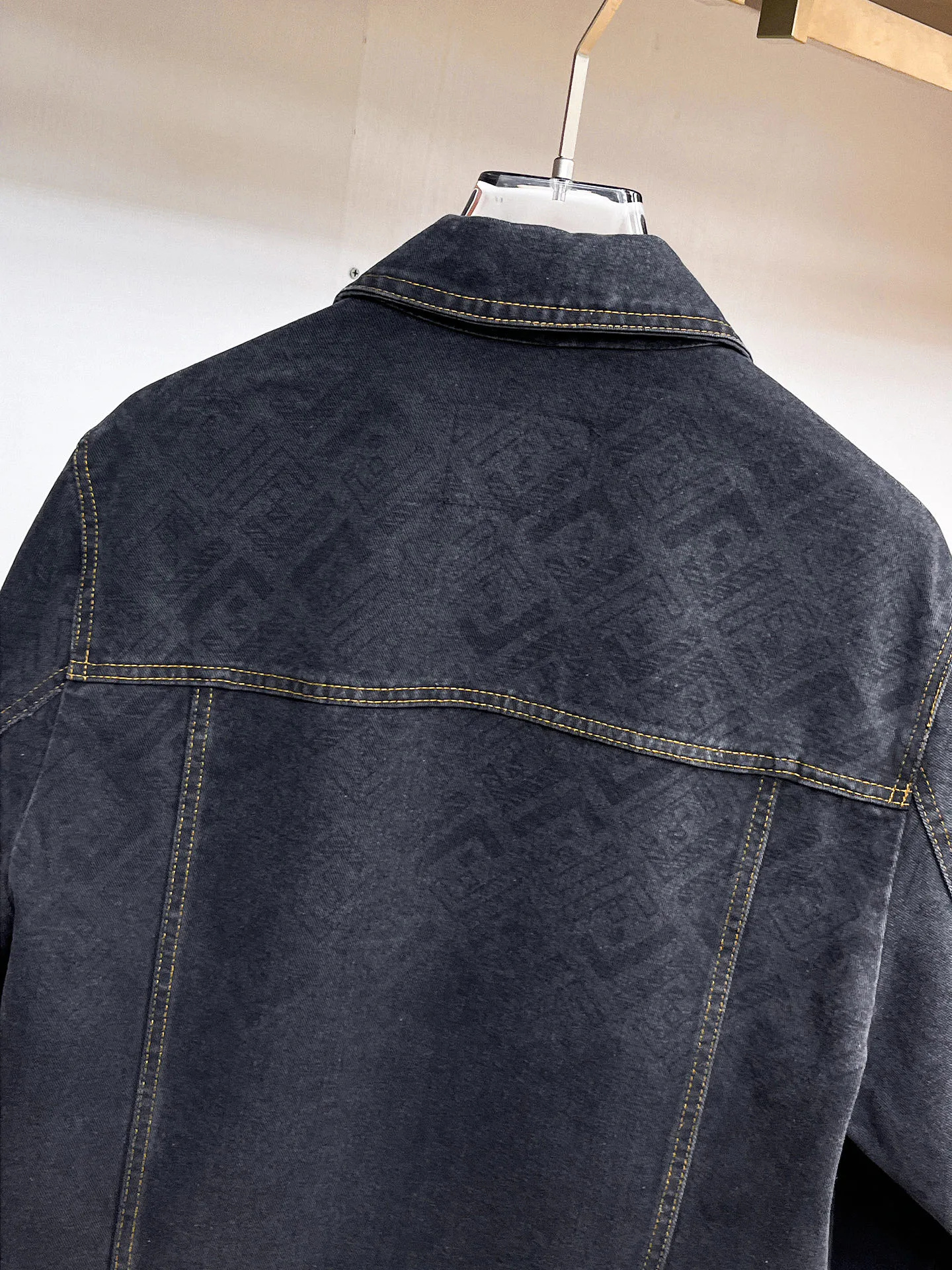 Men's Jackets And Down Jackets FENDI 18197212