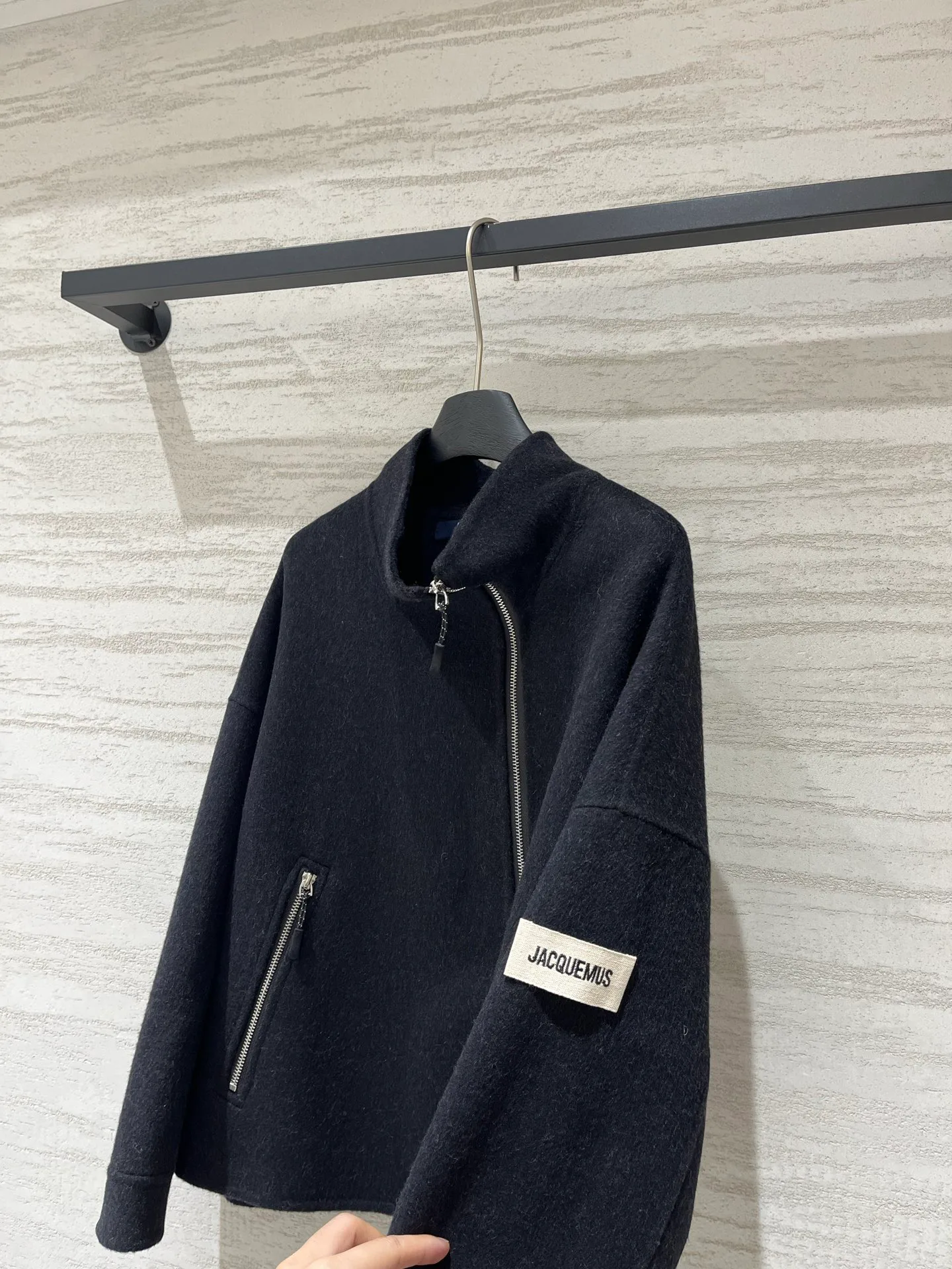 Women's Jackets And Down Jackets JACQUEMUS 18533345
