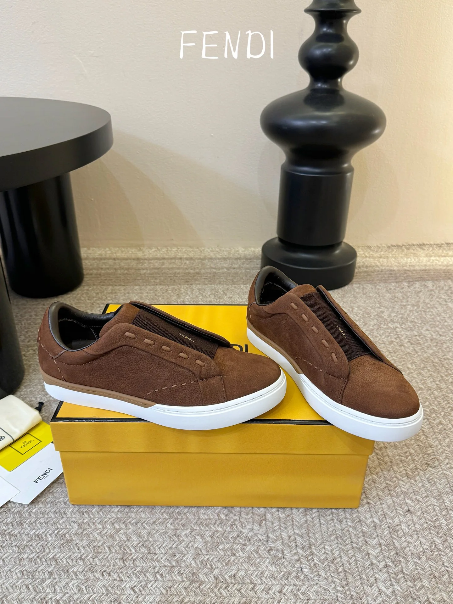 Women's Sneakers FENDI 17562241