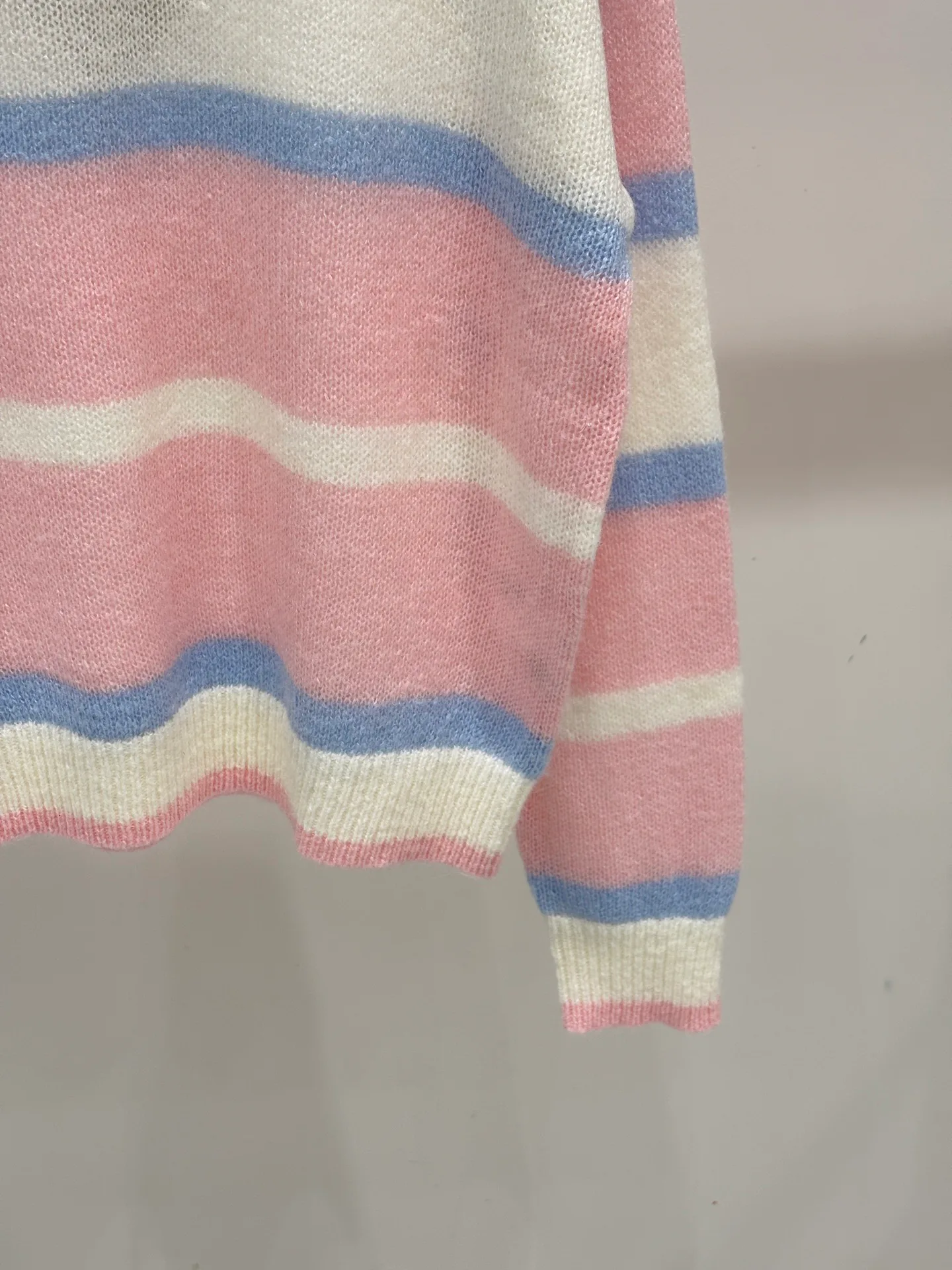 Women's Jumpers And Sweaters LOEWE 17914031