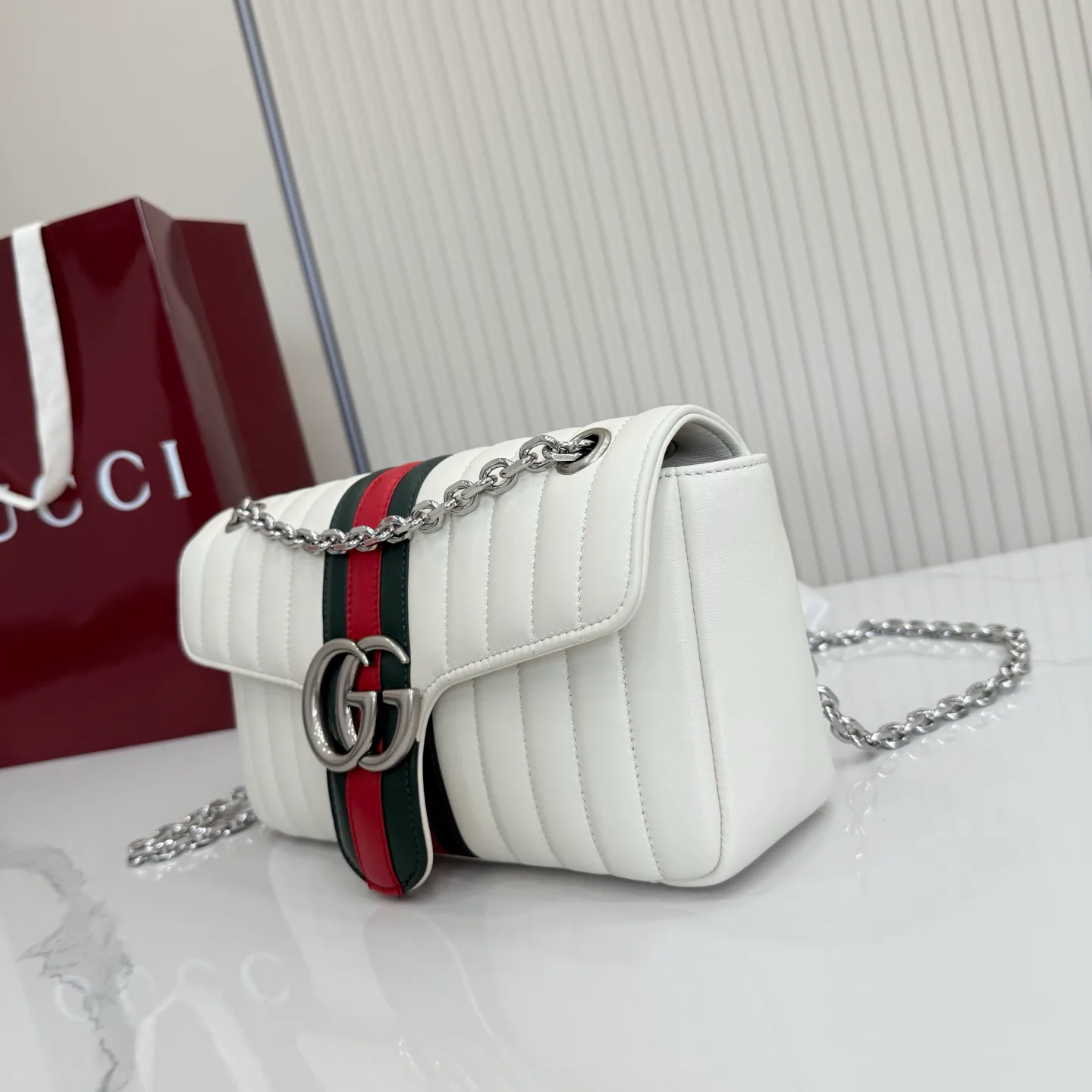 Women's Classic Handbags GUCCI 17947721