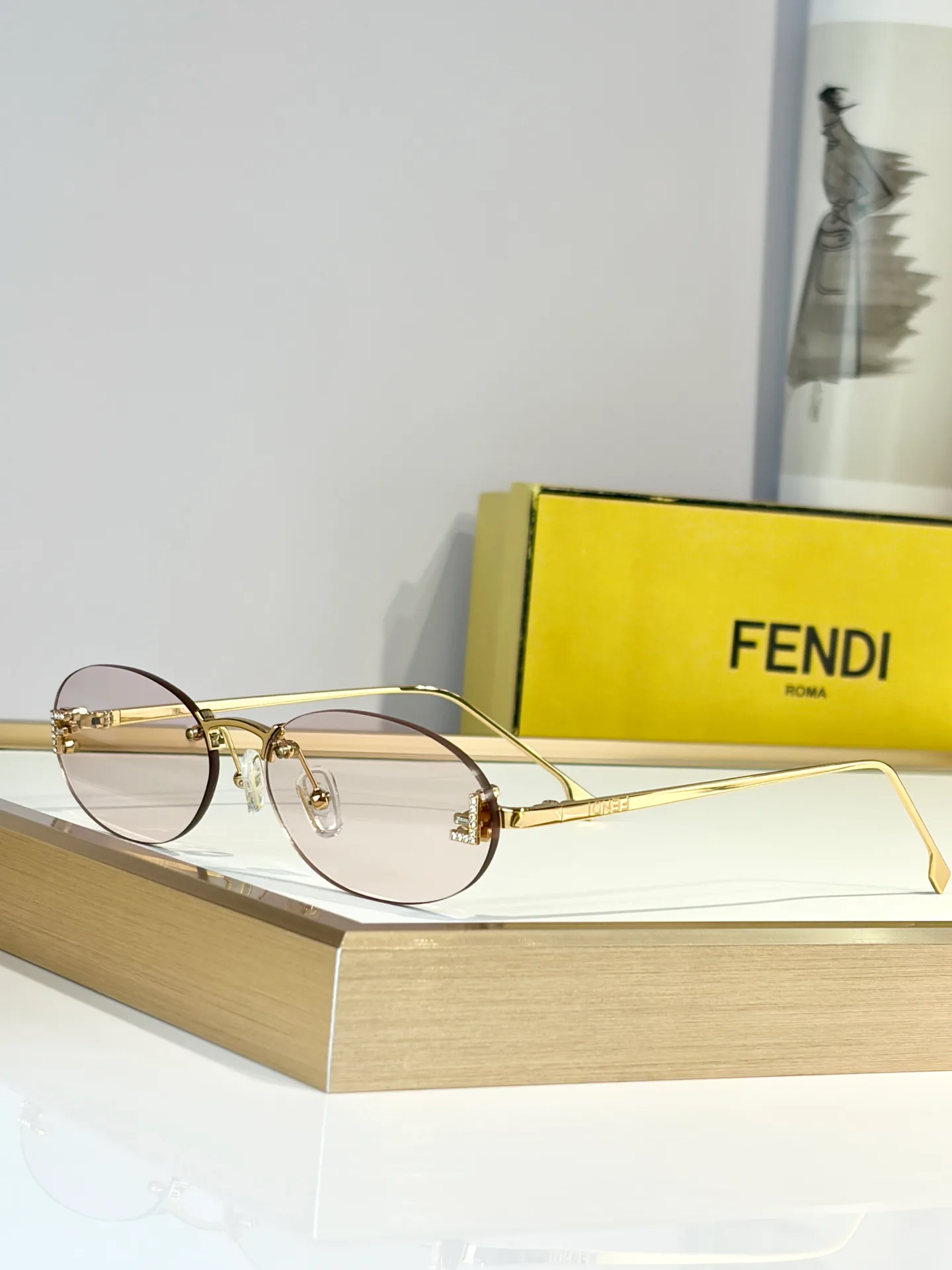 Glasses FENDI 17291131