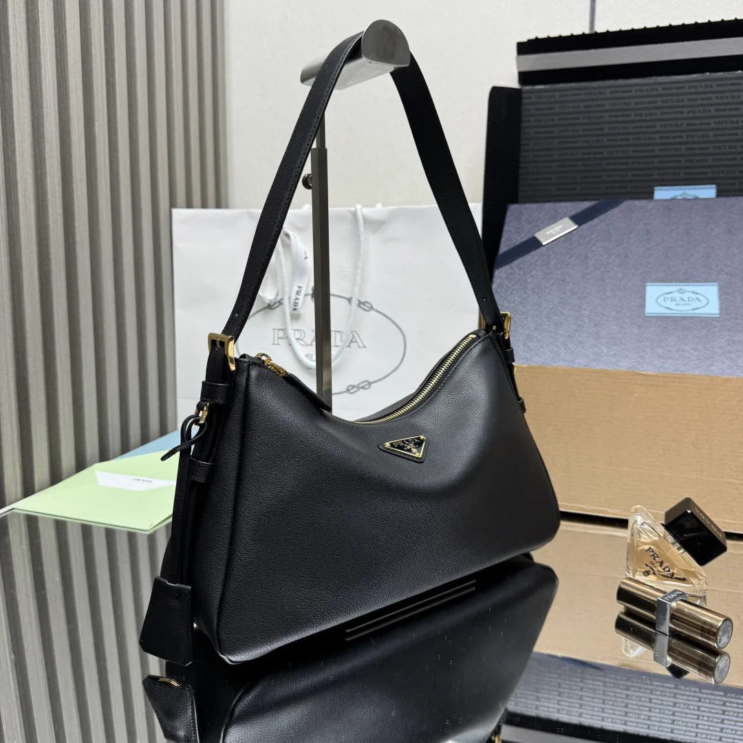 Women's Classic Handbags PRADA 18323055