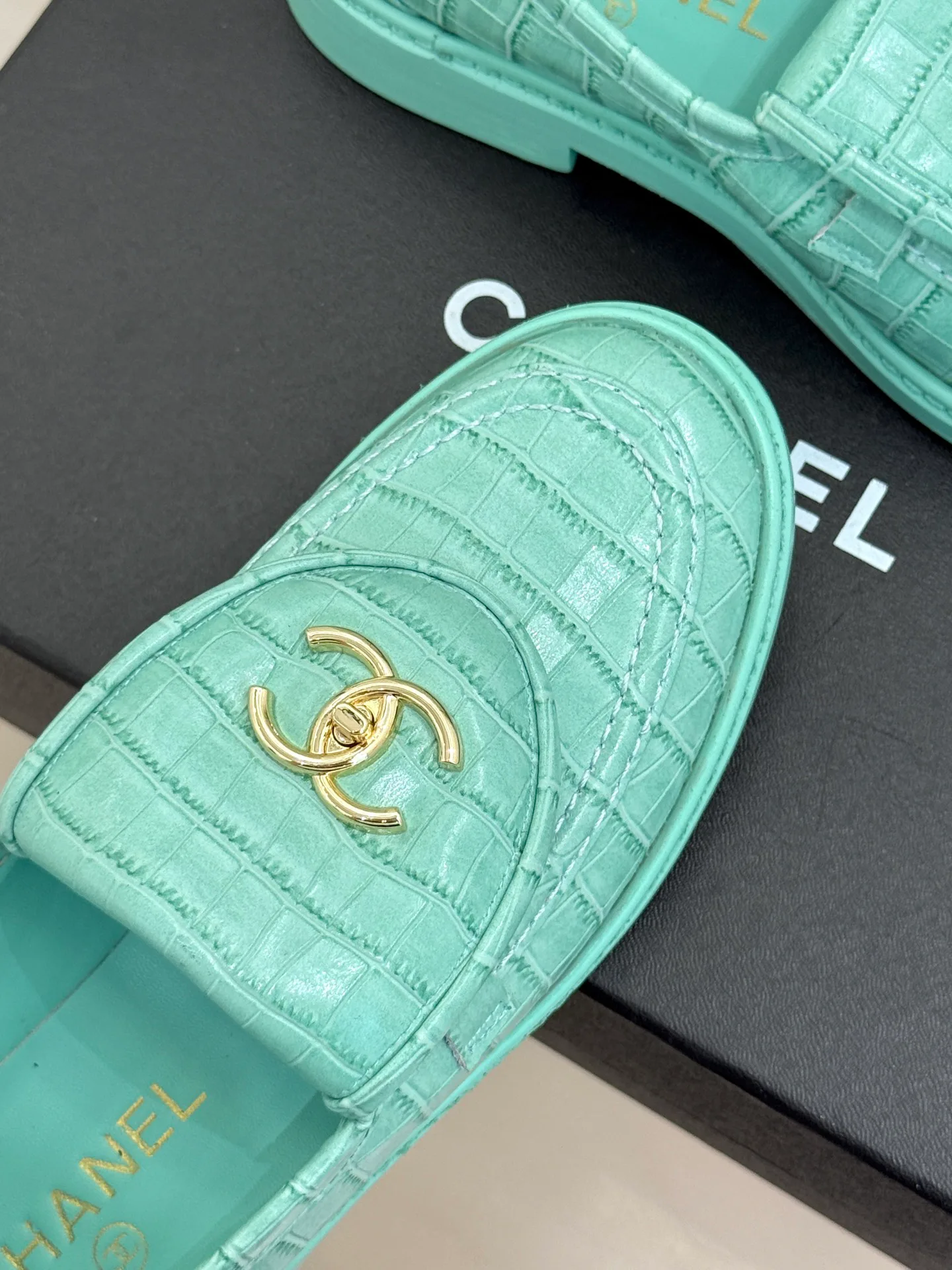 Лоферы И Мокасины Женские Chanel 18613362