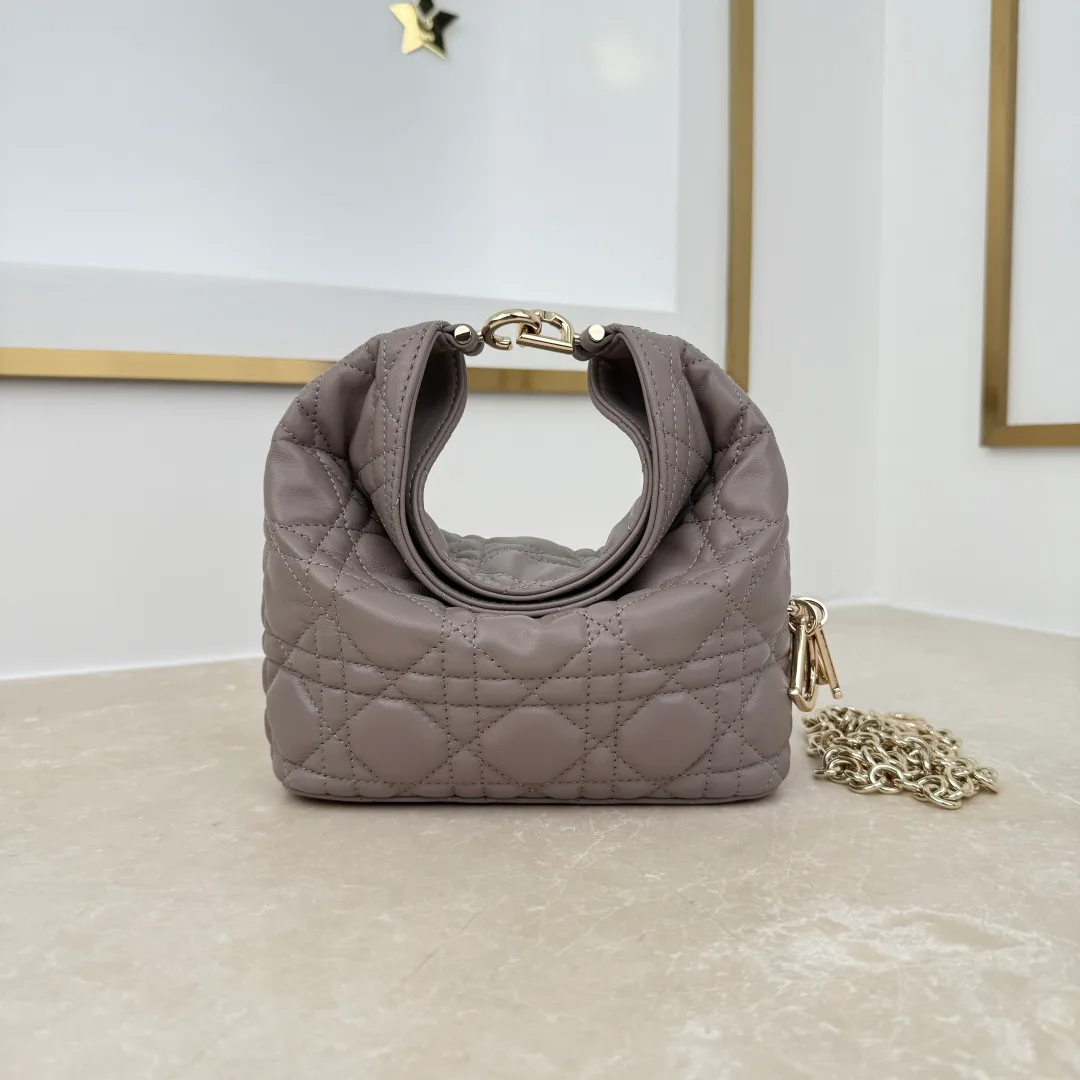 Women's Classic Handbags CHRISTIAN DIOR 18116264