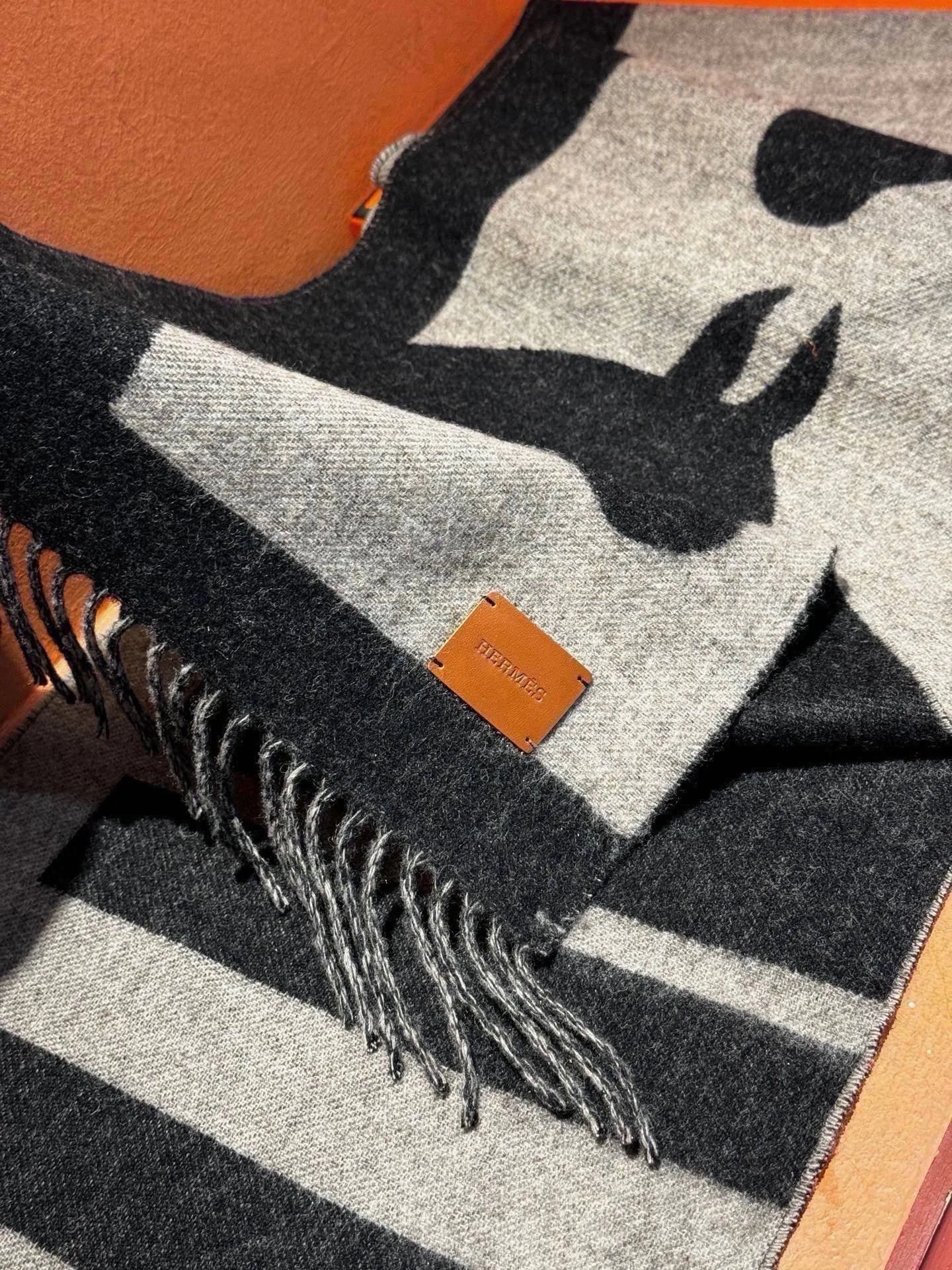 Scarves HERMES 17673143