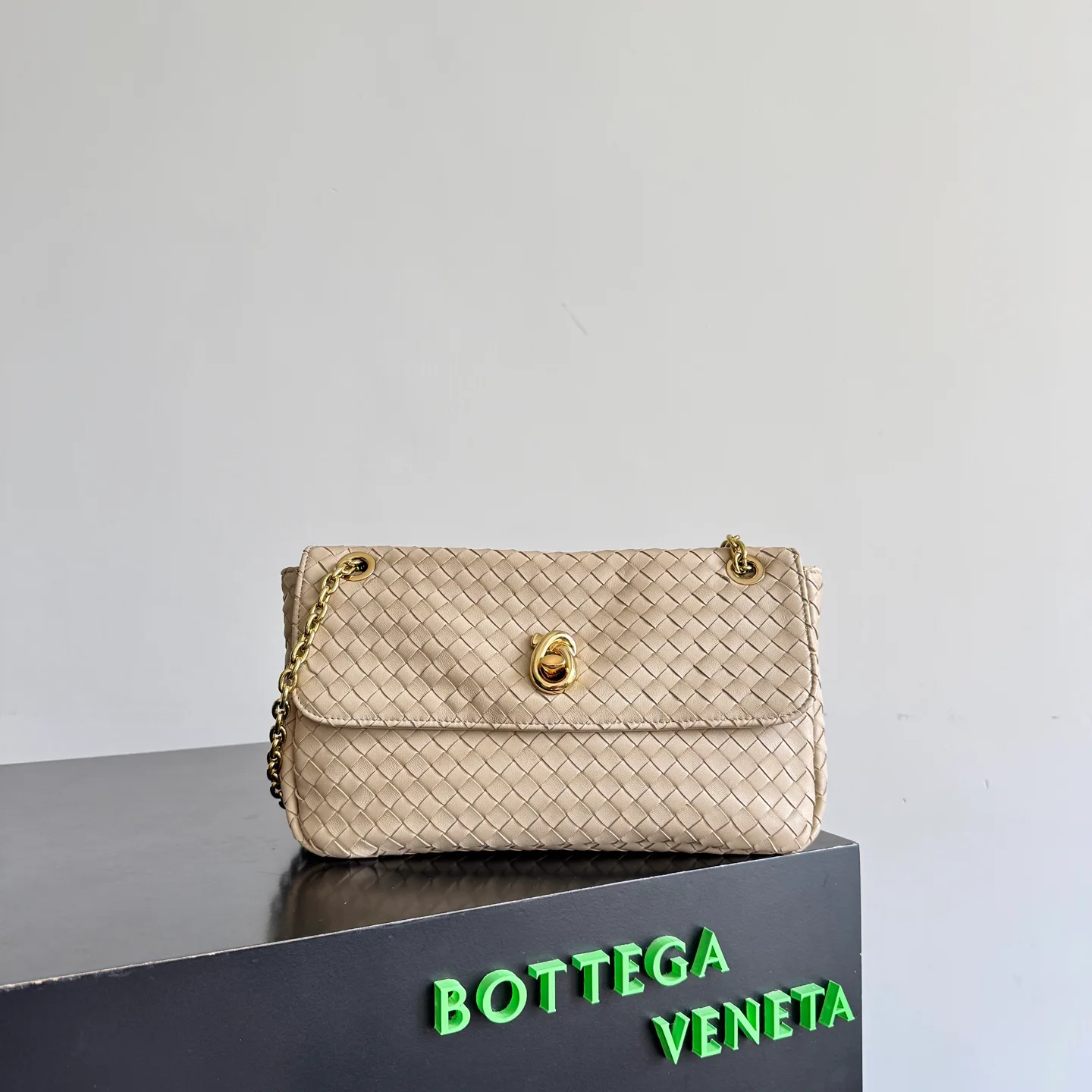 Women's Classic Handbags BOTTEGA VENETA 16953798
