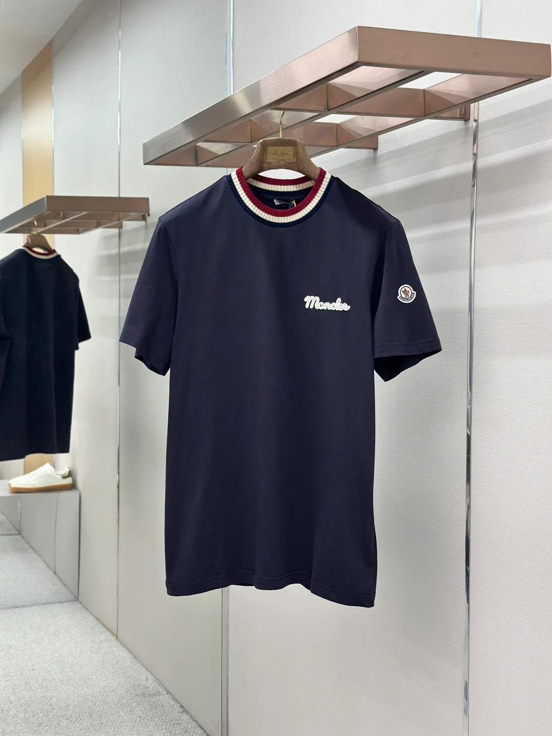 Women's T-Shirts MONCLER 18190996